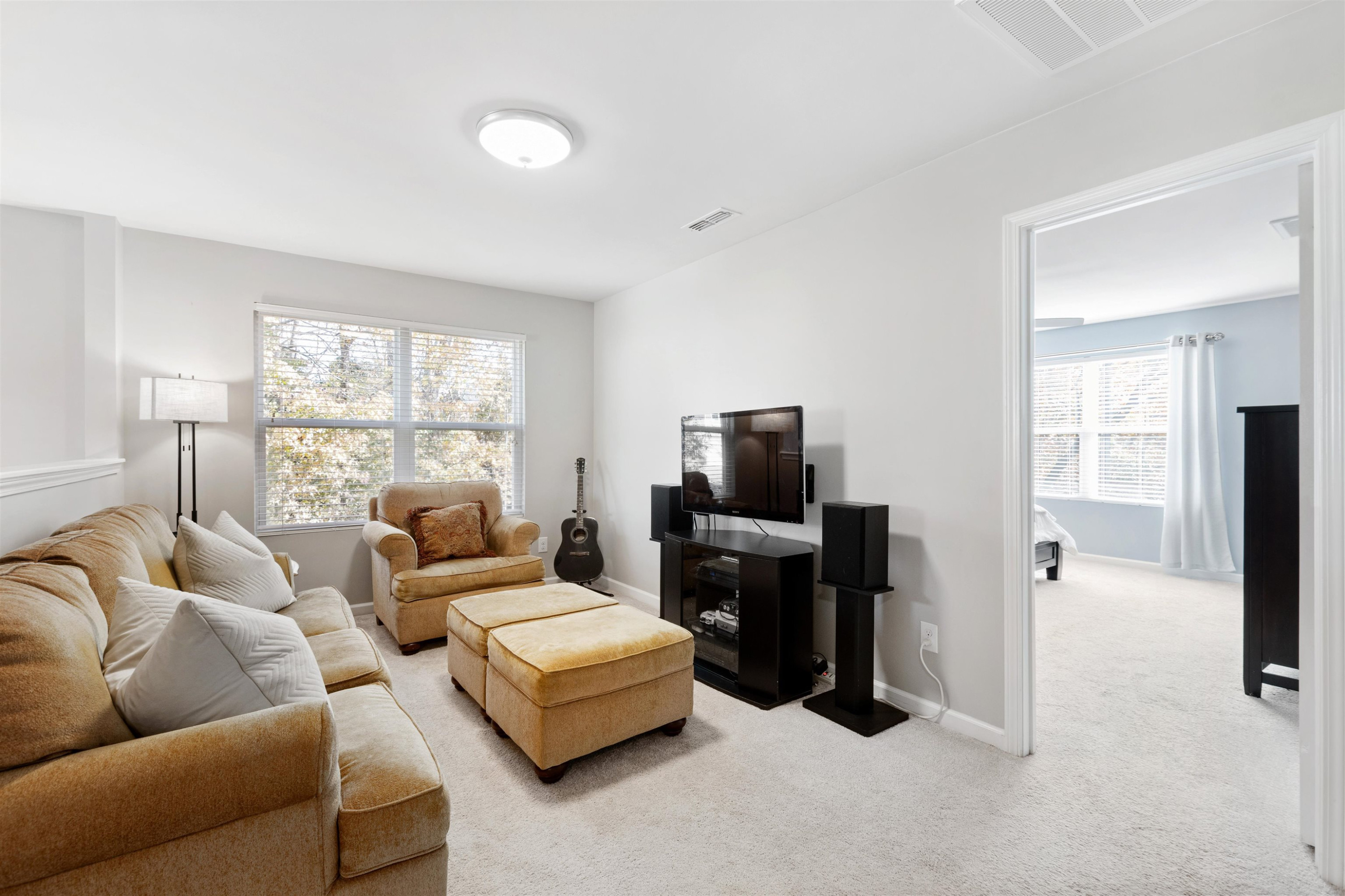 3964 White Kestrel Drive