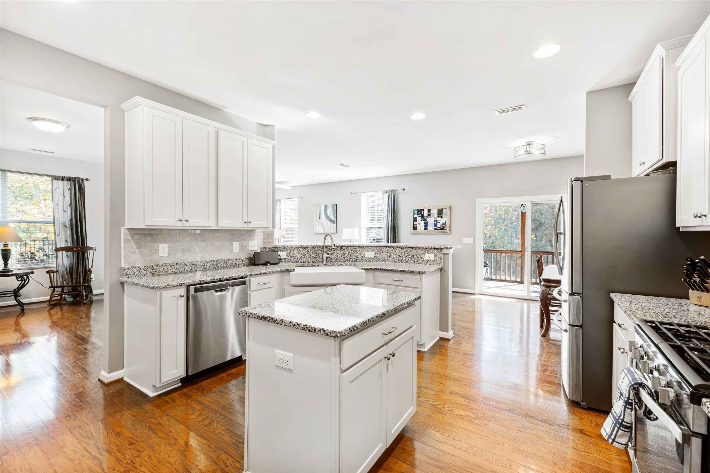 3964 White Kestrel Drive