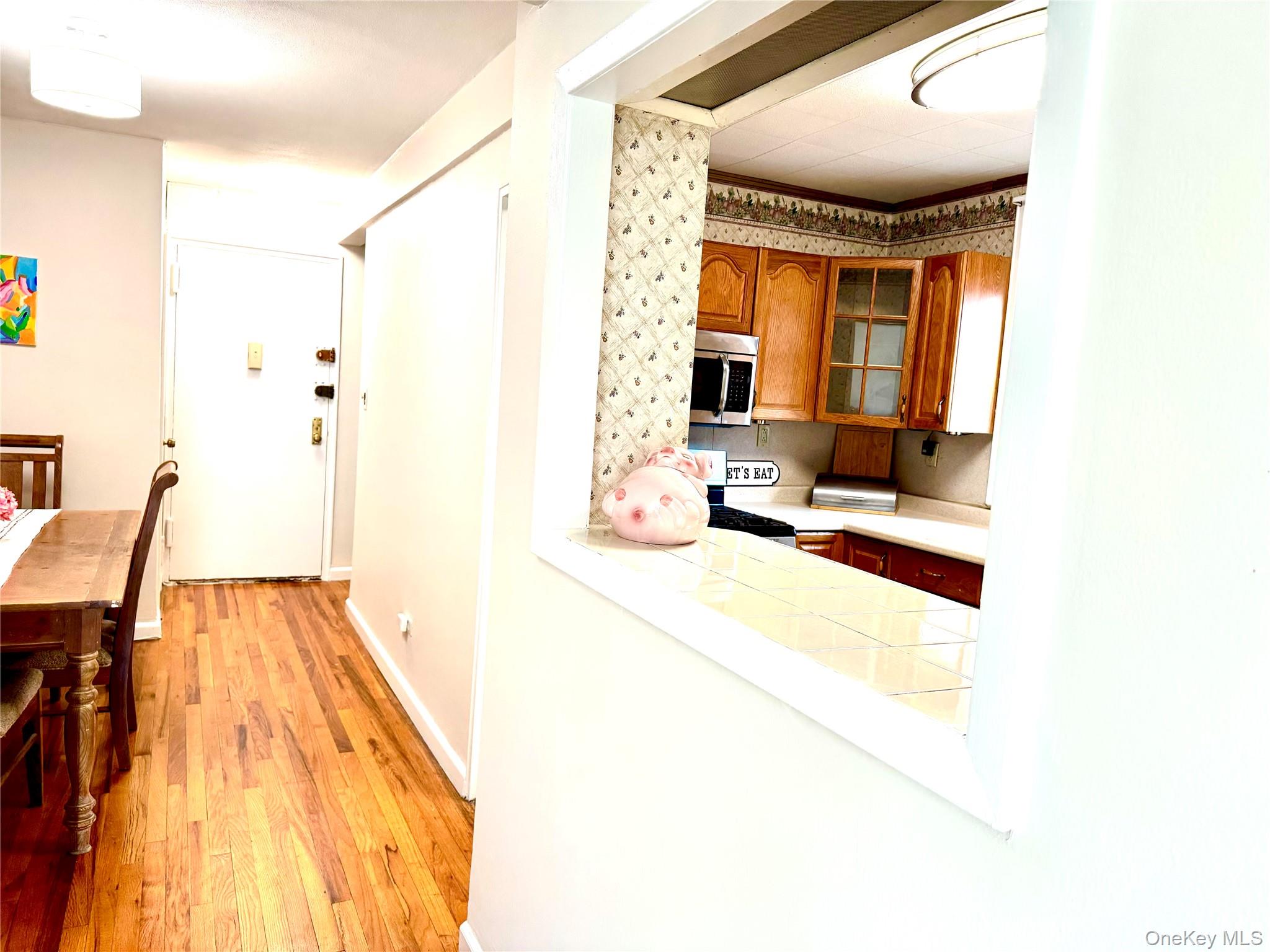 139-15 83 Road Unit: 406