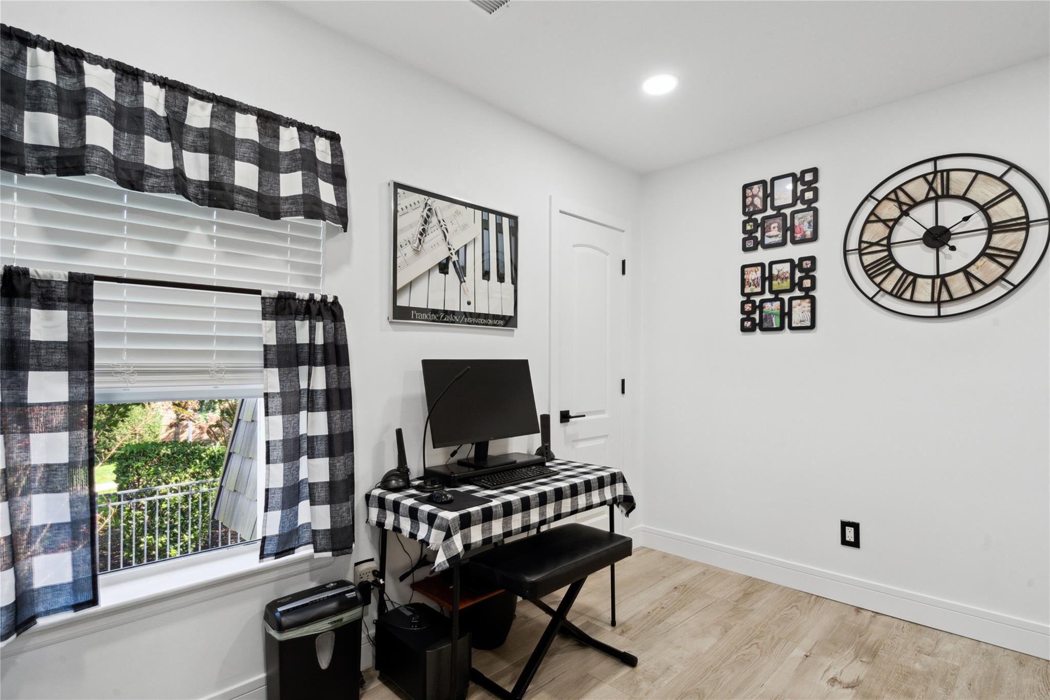 655 Middle Country Road Unit: 8D2