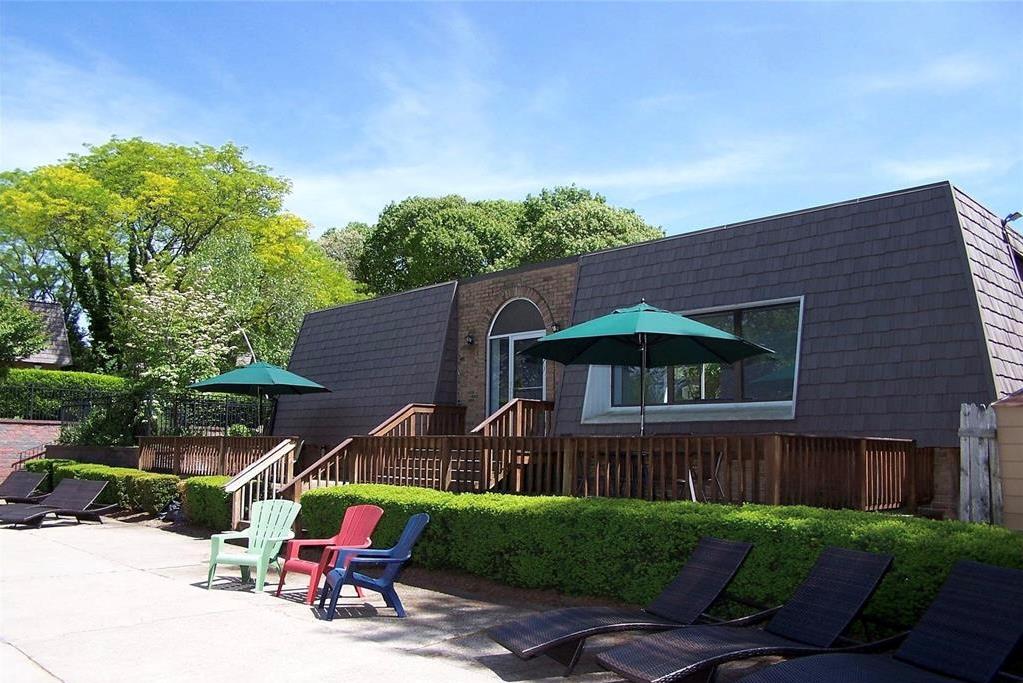 655 Middle Country Road Unit: 8D2
