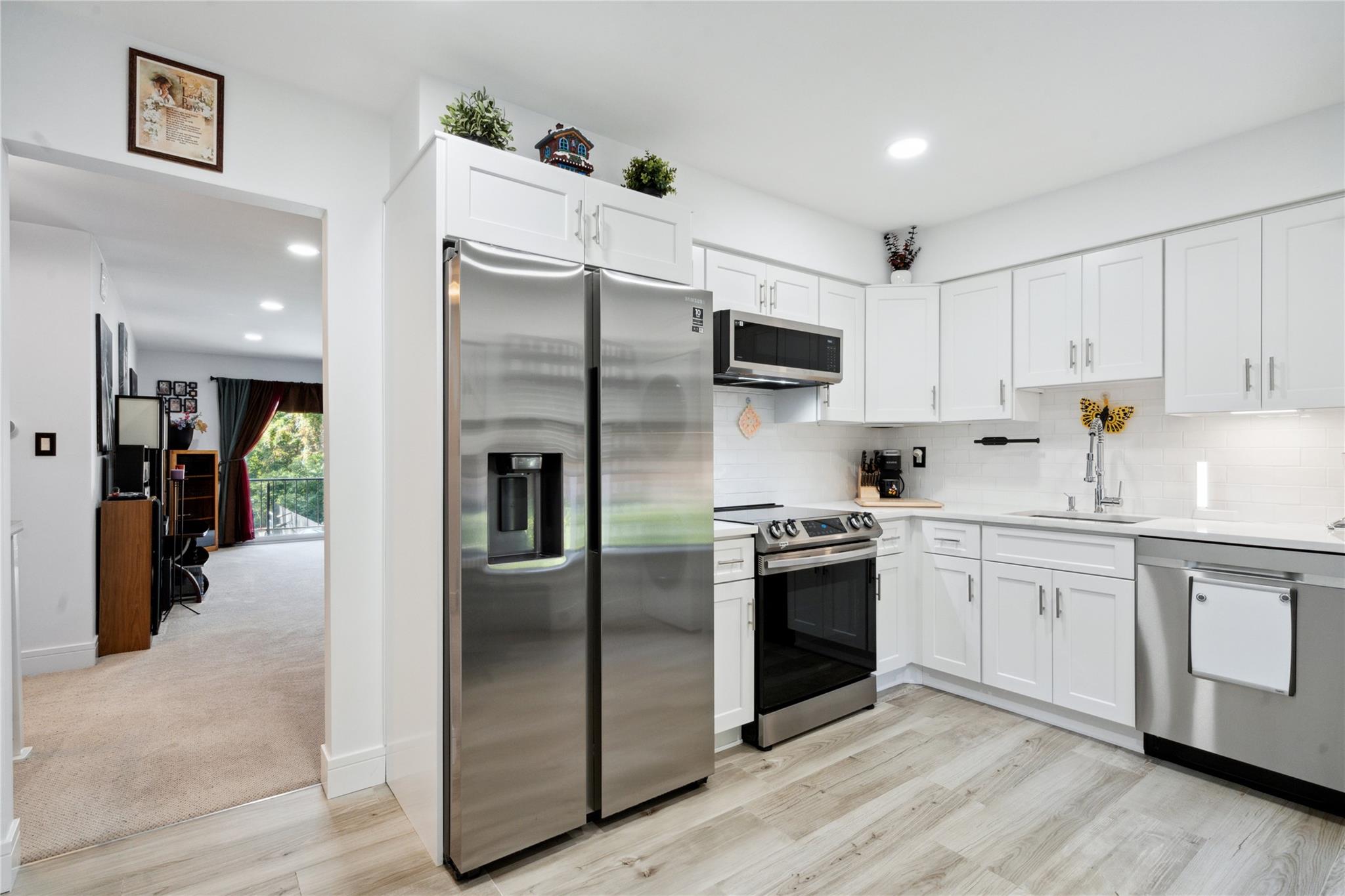 655 Middle Country Road Unit: 8D2