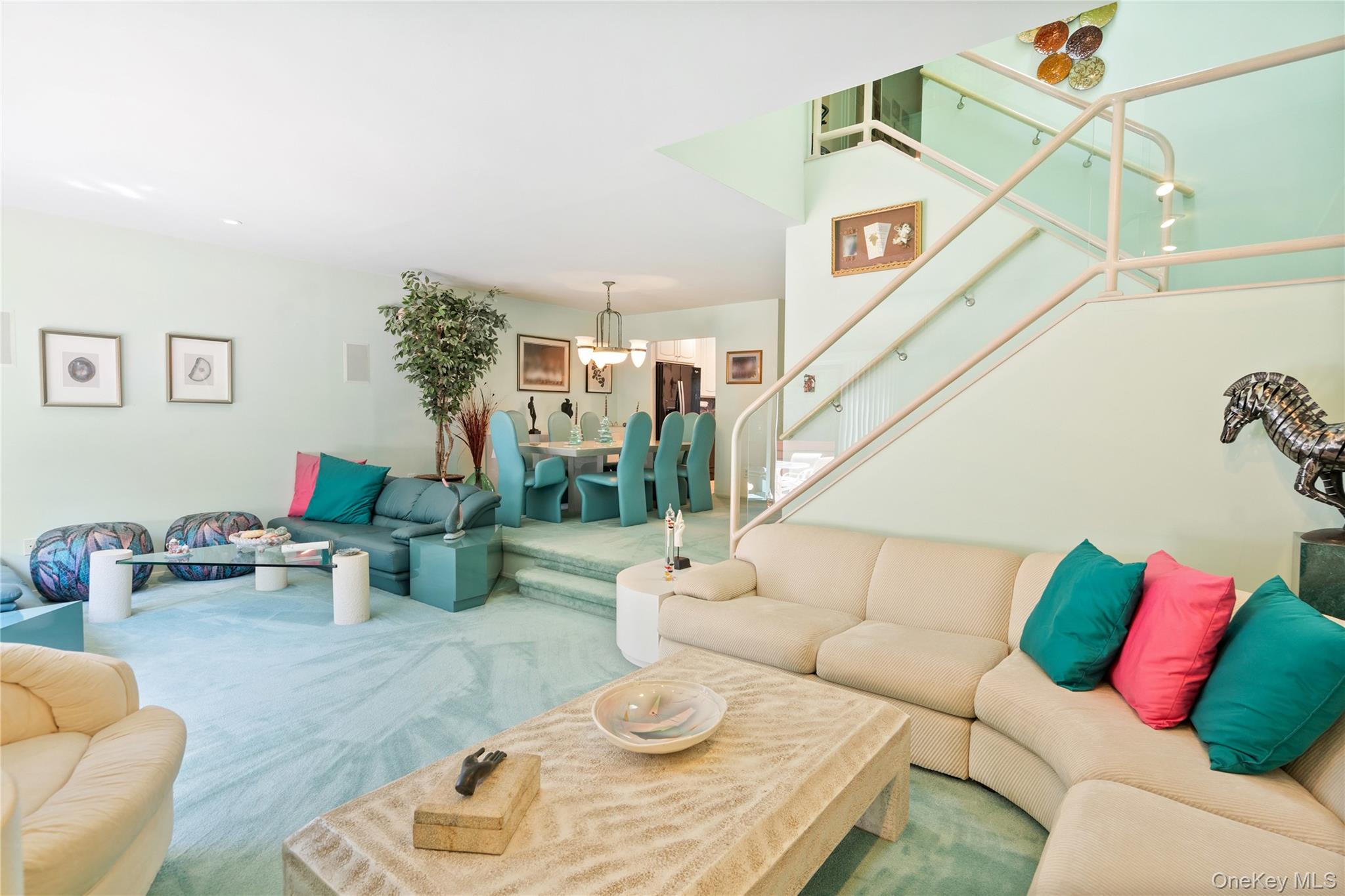 8 Southgate Circle Unit: 8