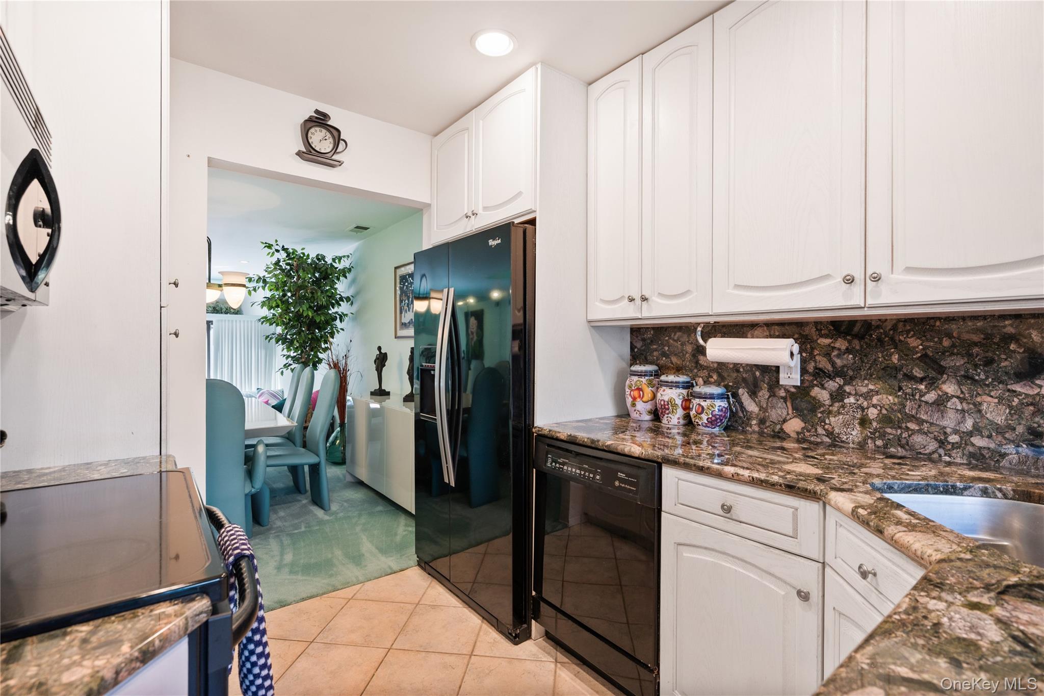 8 Southgate Circle Unit: 8