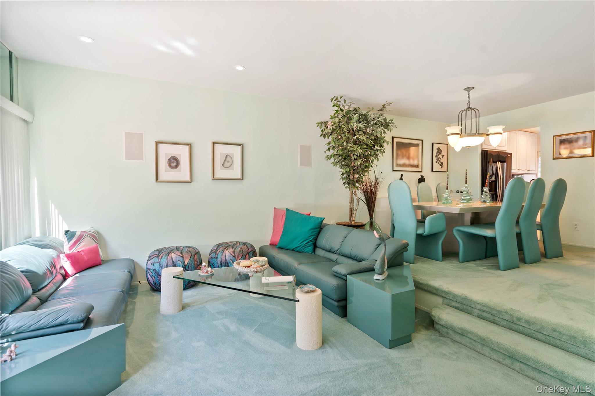 8 Southgate Circle Unit: 8