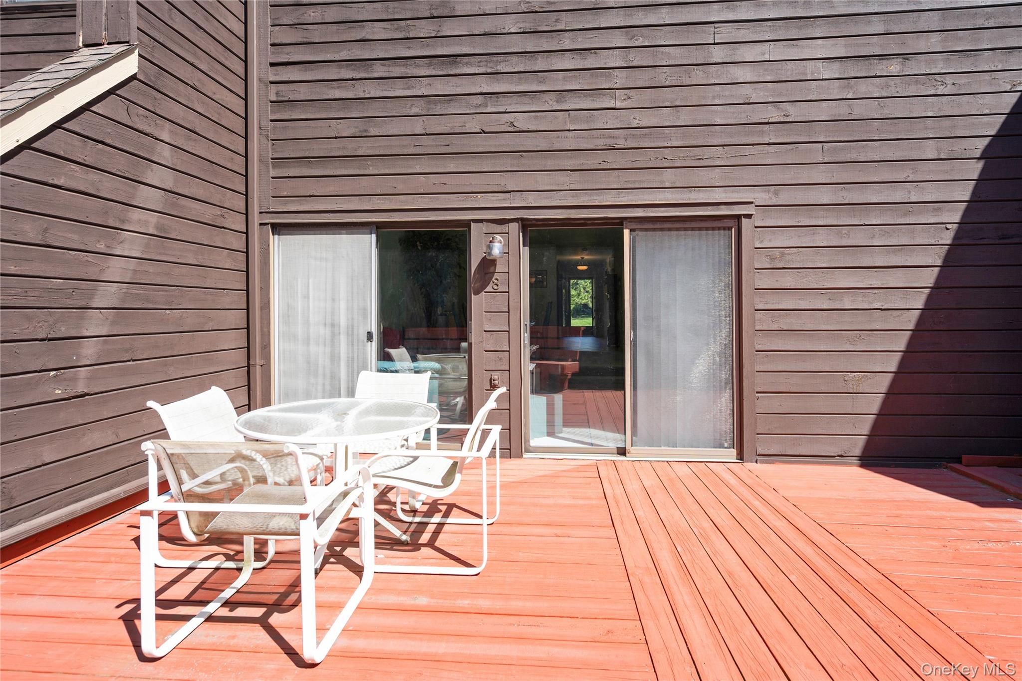 8 Southgate Circle Unit: 8