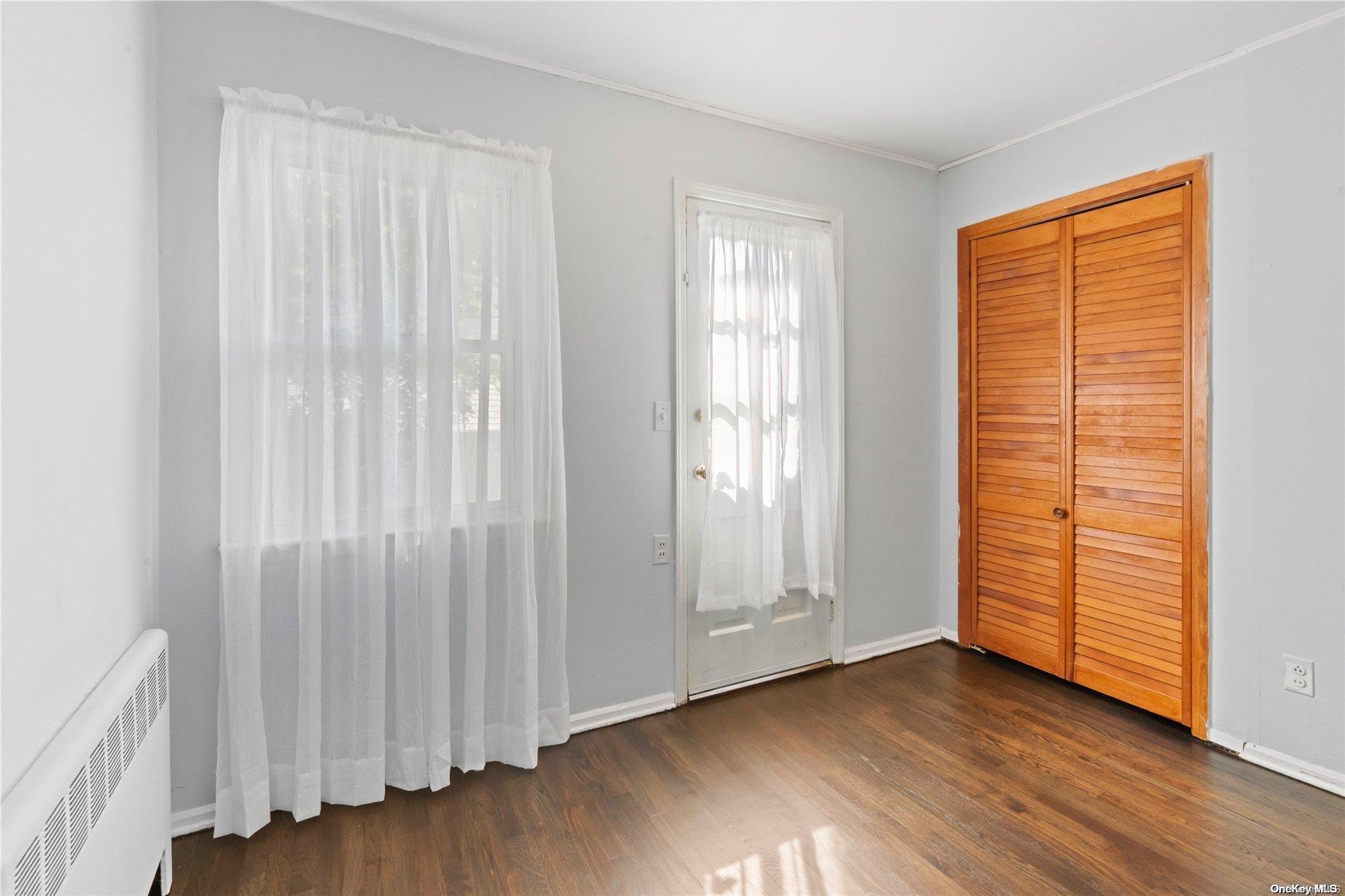 35 Roosevelt Avenue