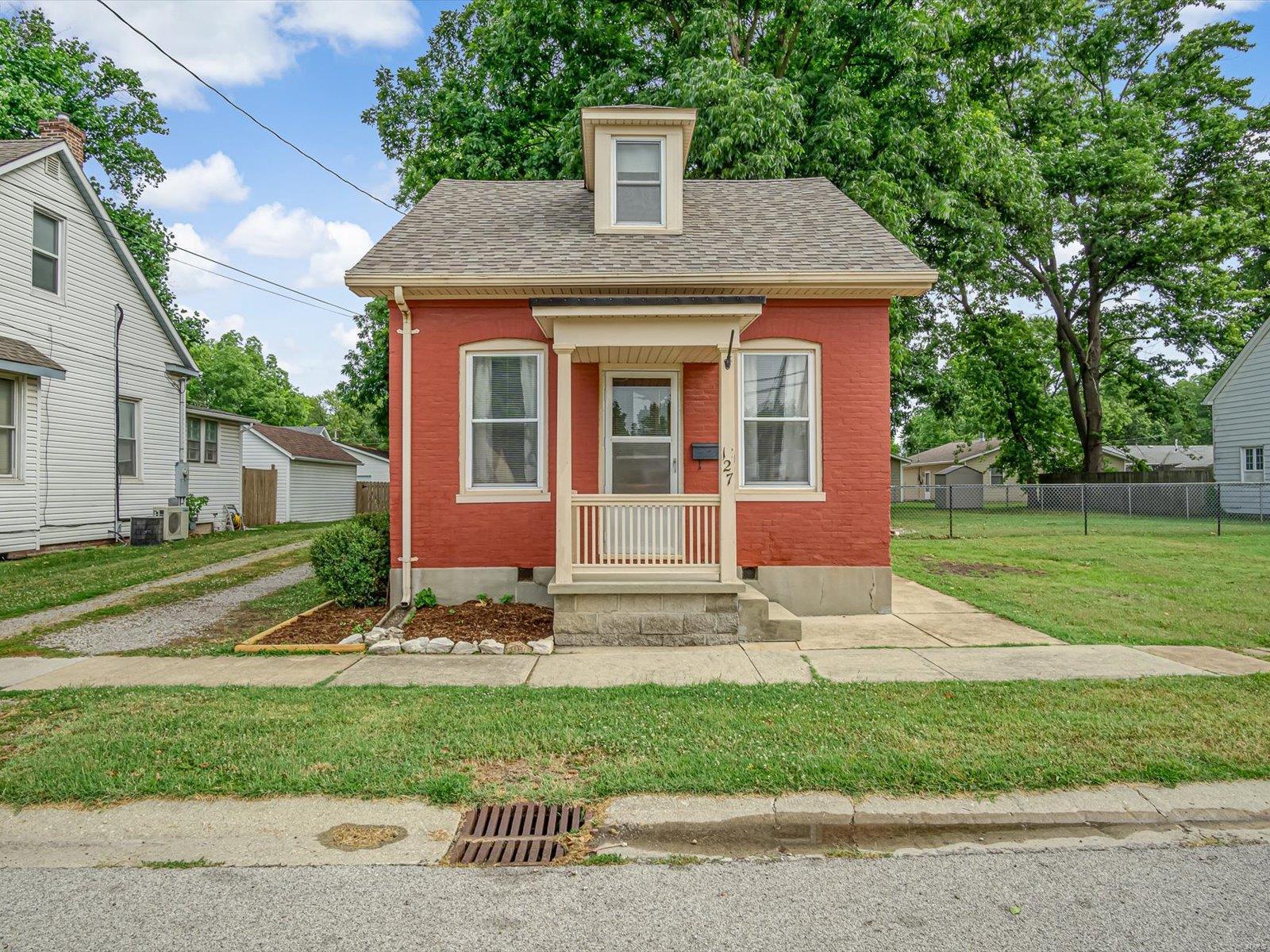 123 W Church Street