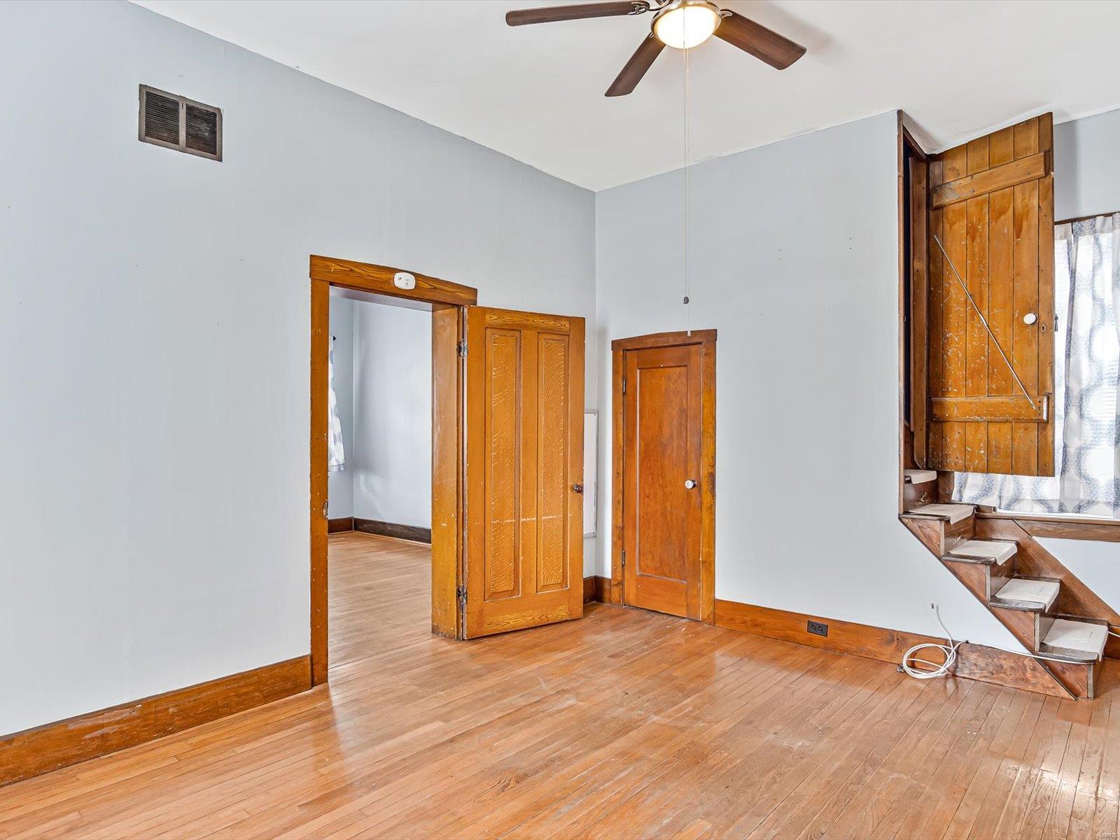 123 W Church Street