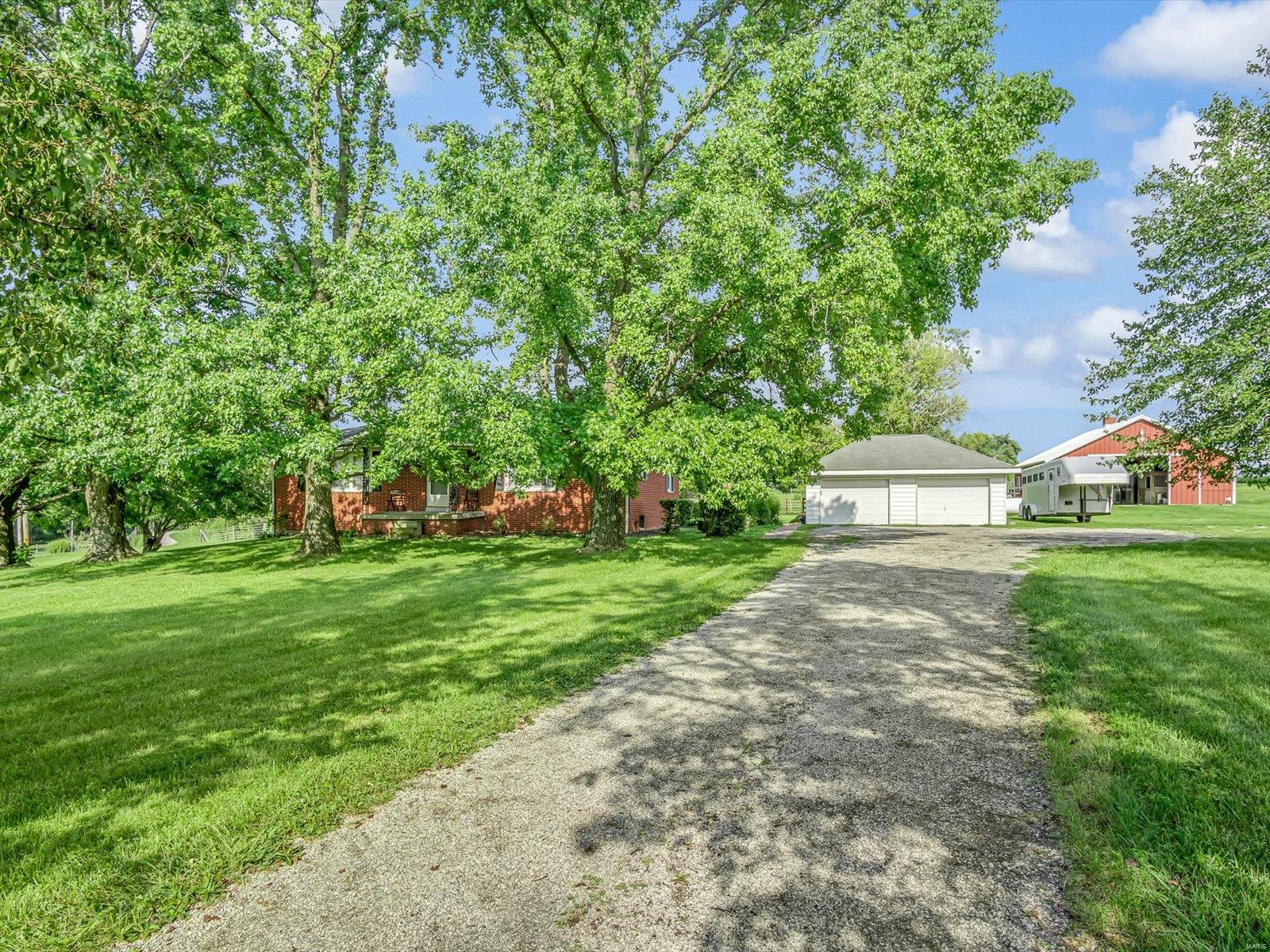 822 Scott Troy Rd Road