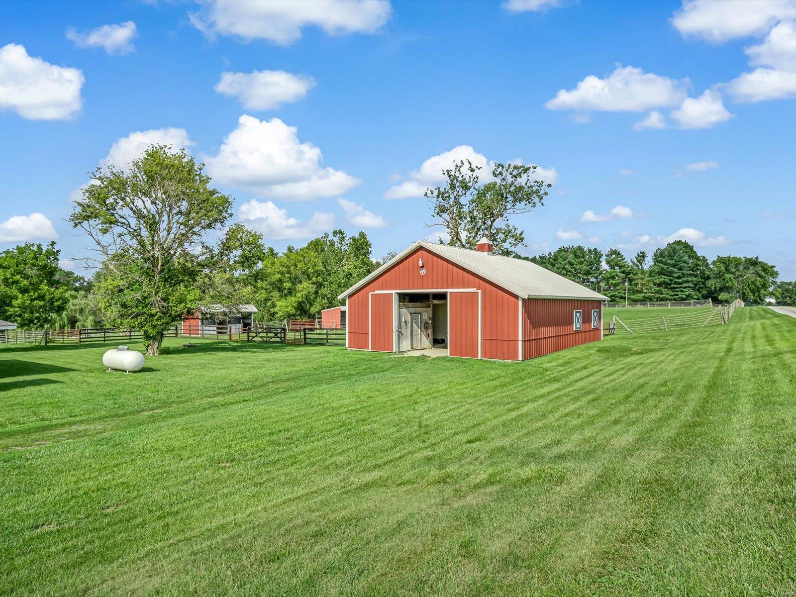822 Scott Troy Rd Road