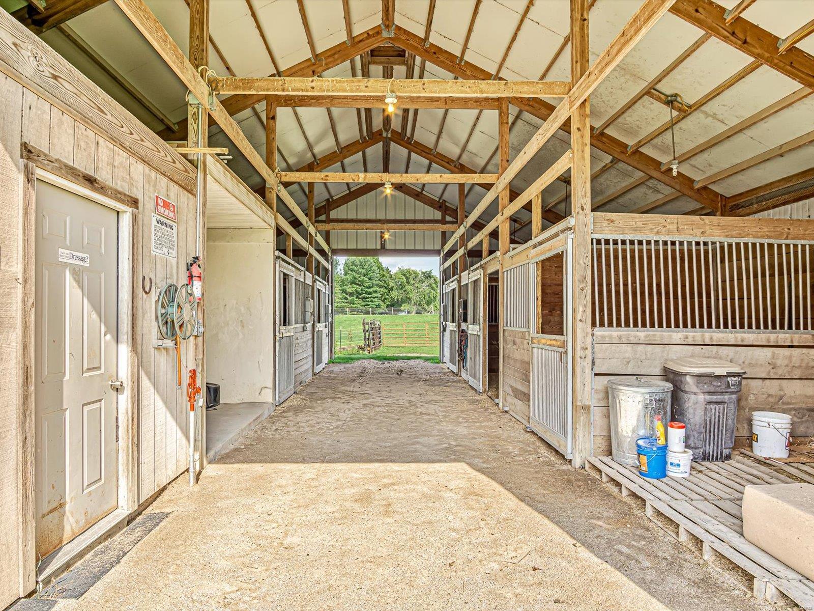 822 Scott Troy Rd Road
