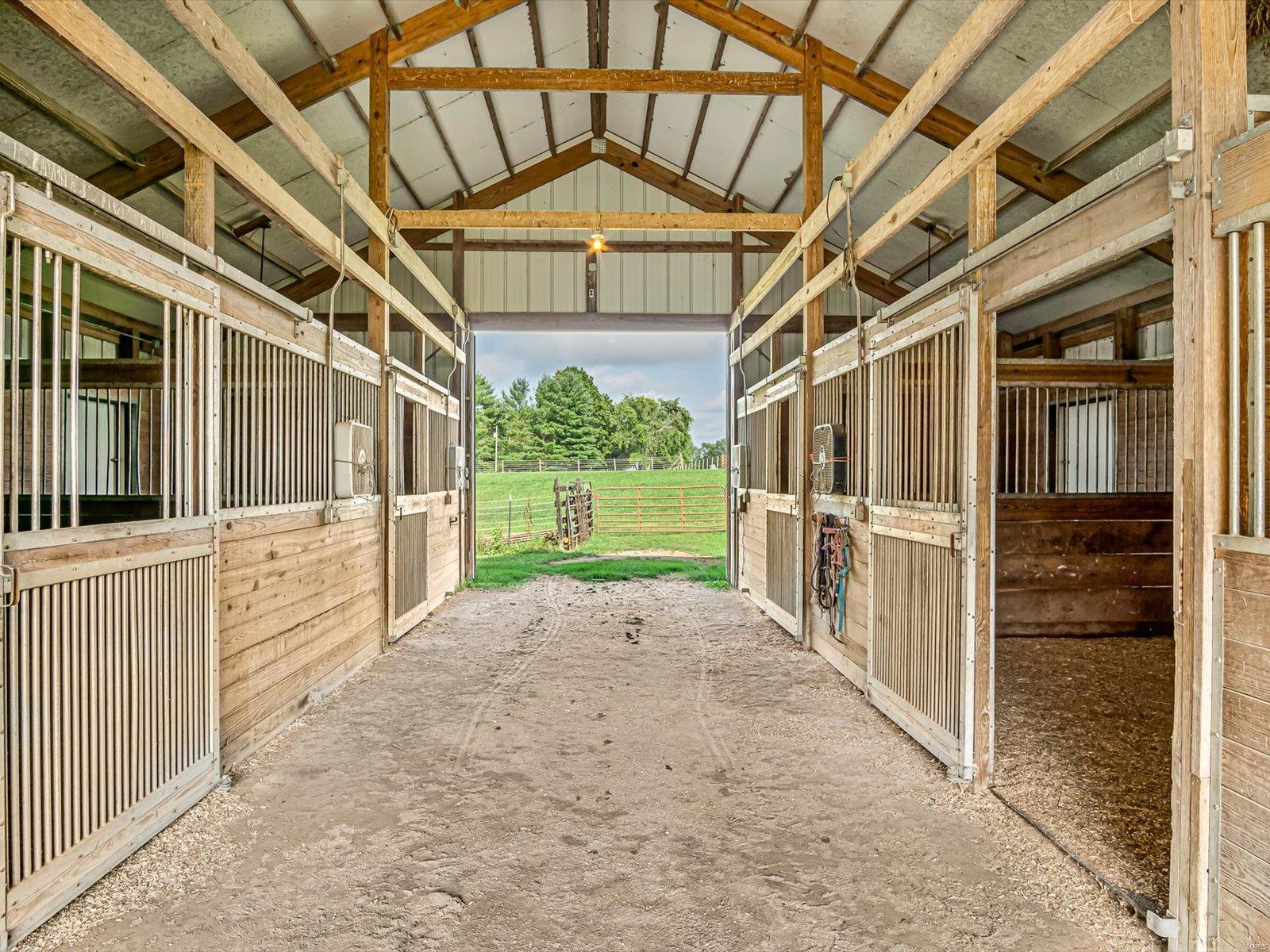 822 Scott Troy Rd Road