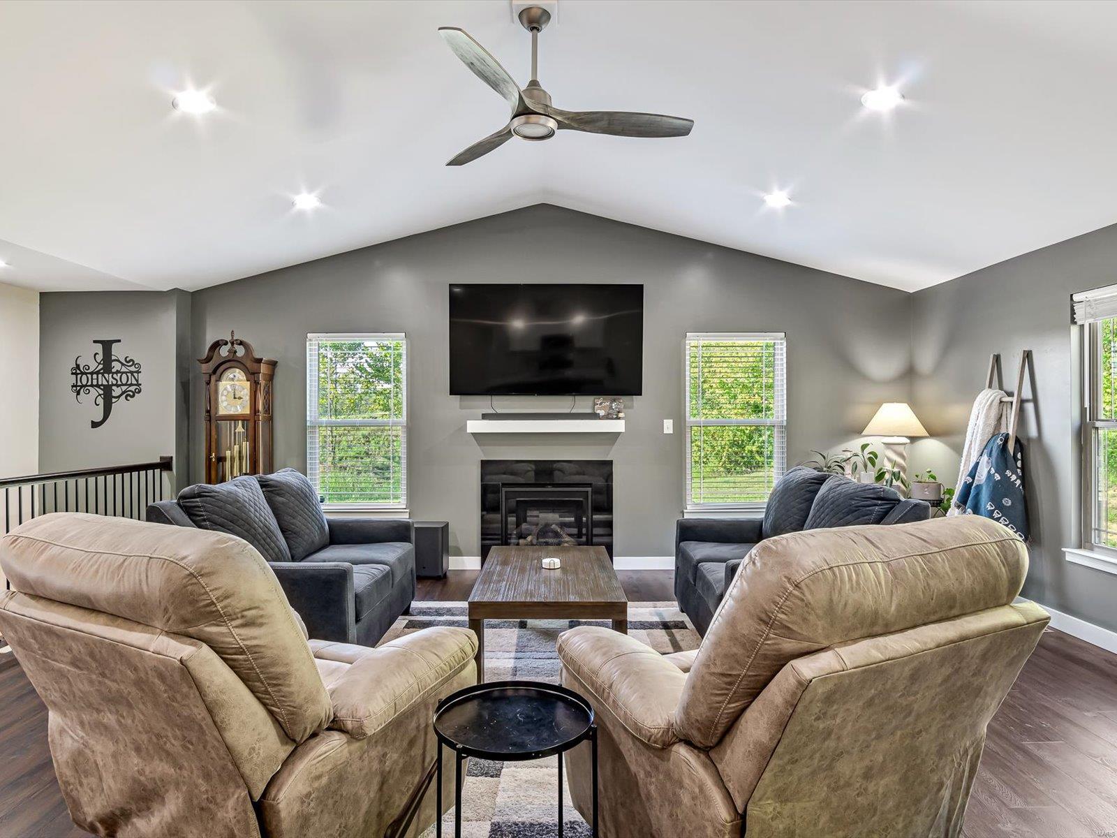 7996 Walker Meadows Drive