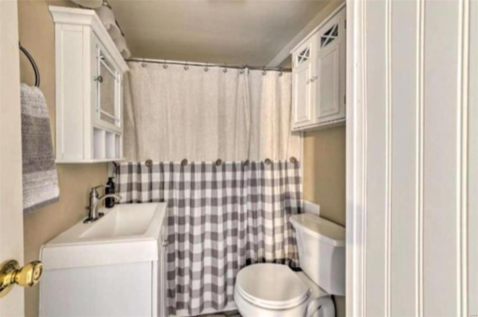 118 Dean Avenue Unit: 118-120