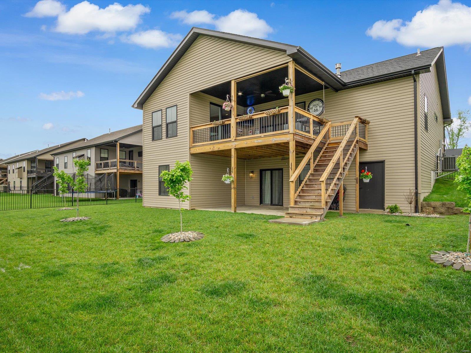239 Smola Woods Ct Court