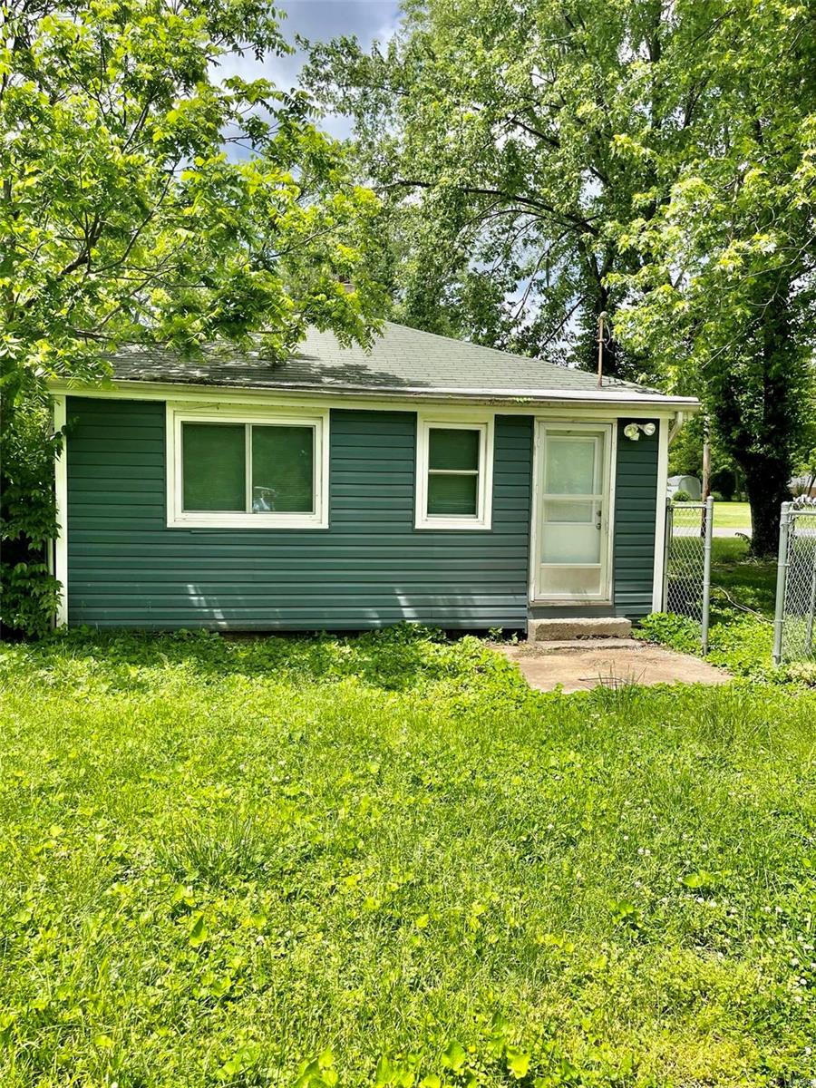319 Brookside Drive