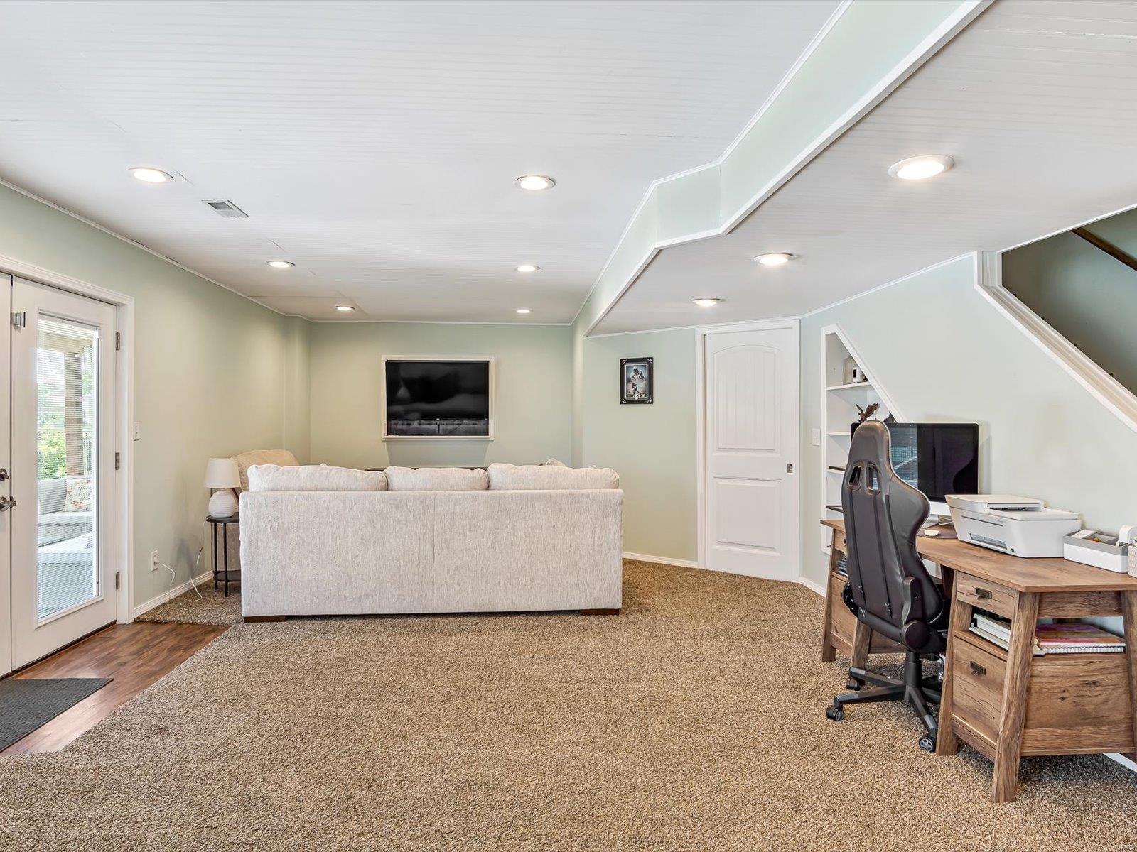 2608 Liberty Drive
