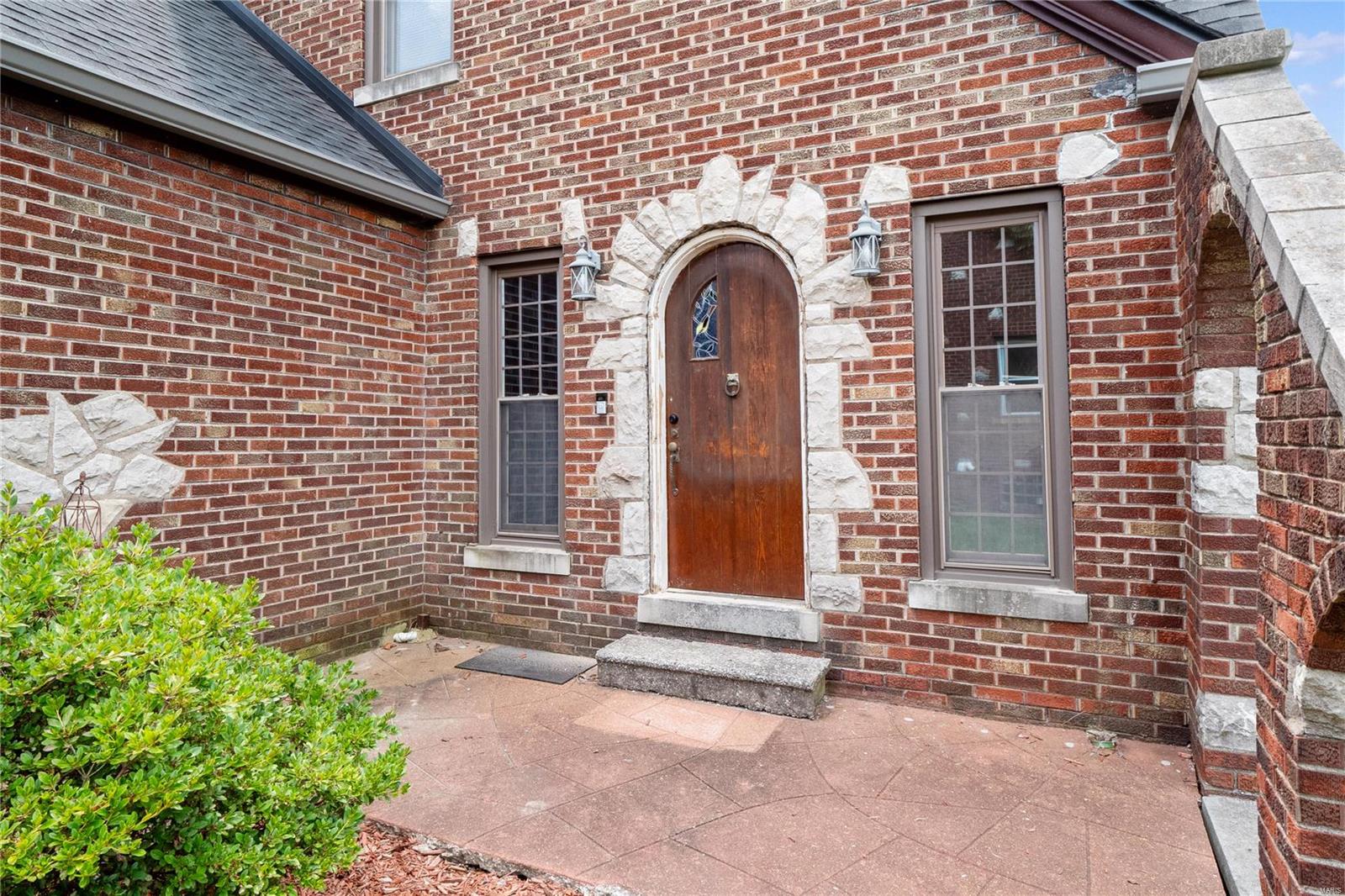 107 Glenview Drive