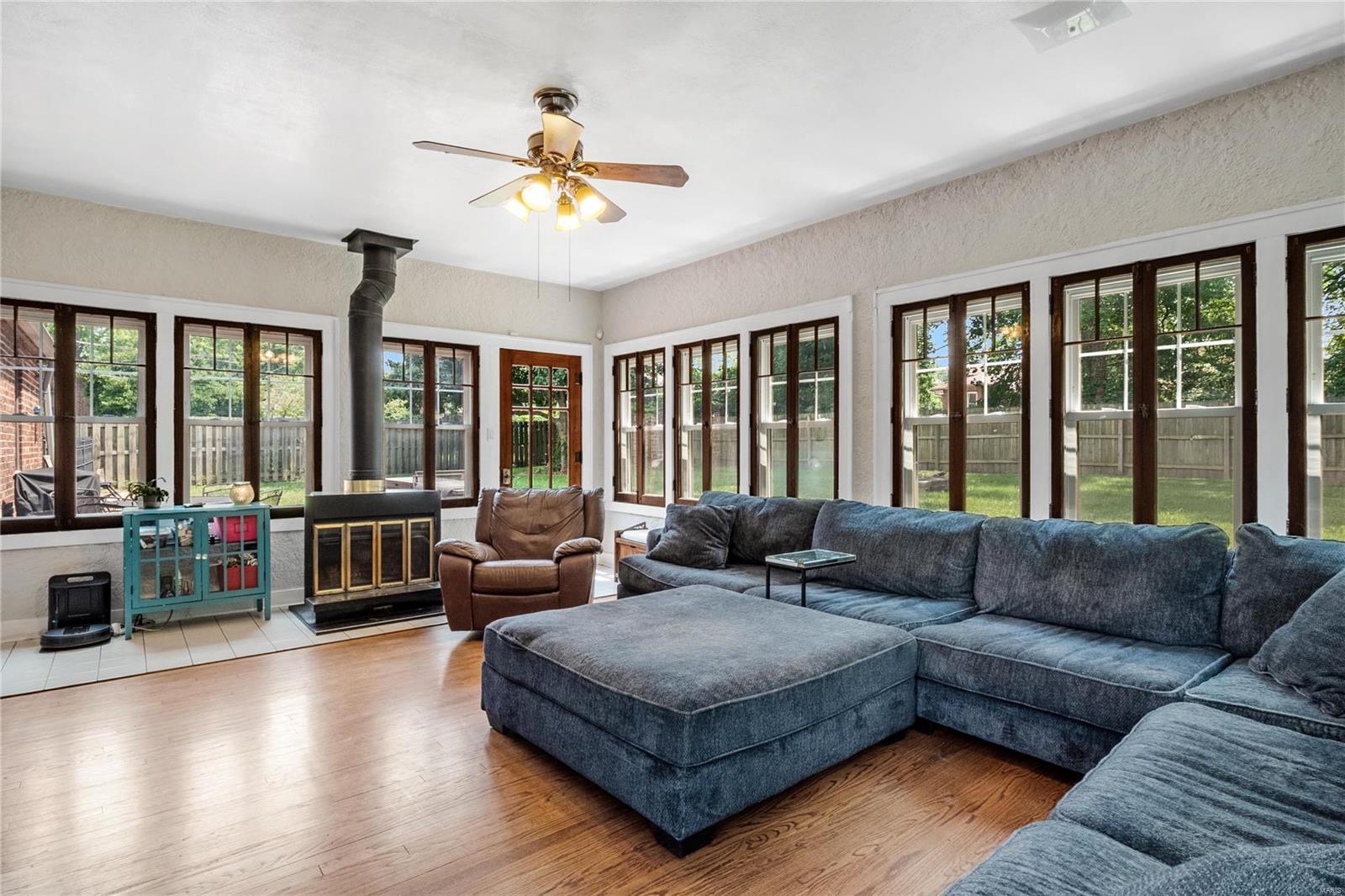 107 Glenview Drive
