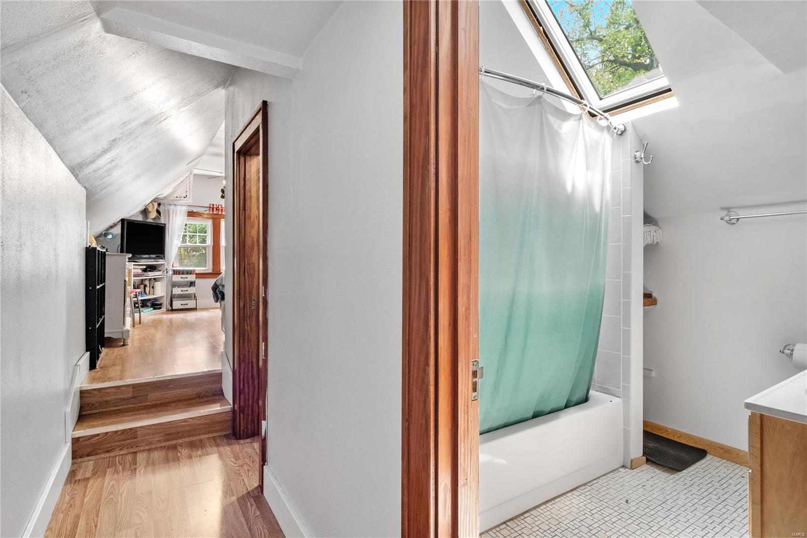 107 Glenview Drive