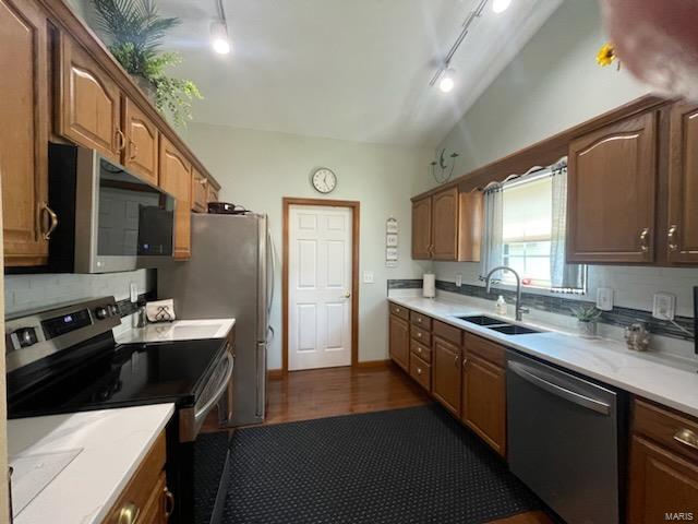 2771 E B Street Road Unit: F