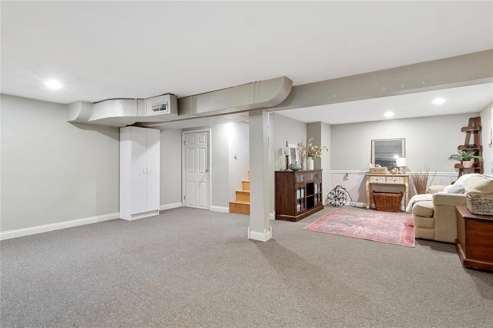 5 Hilldale Drive