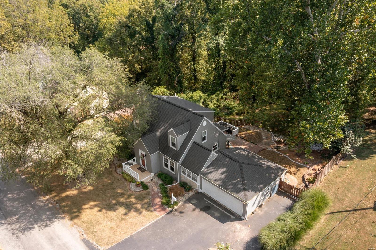 5 Hilldale Drive