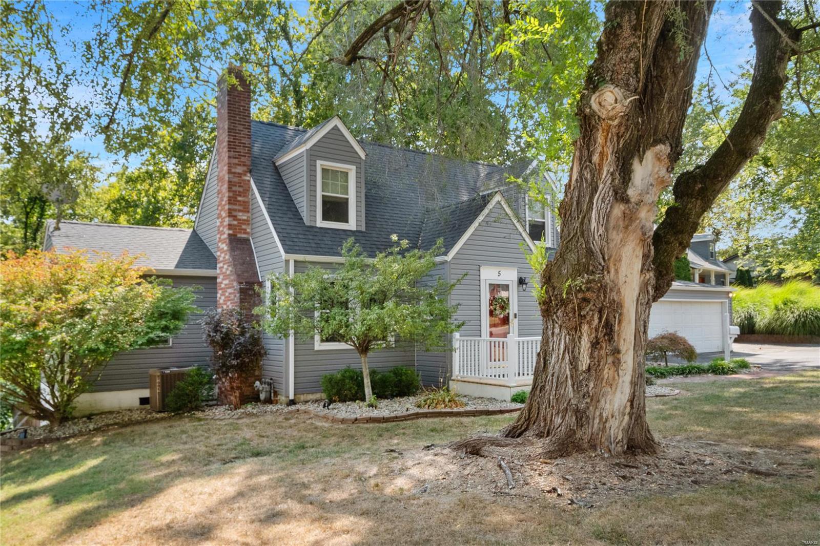 5 Hilldale Drive