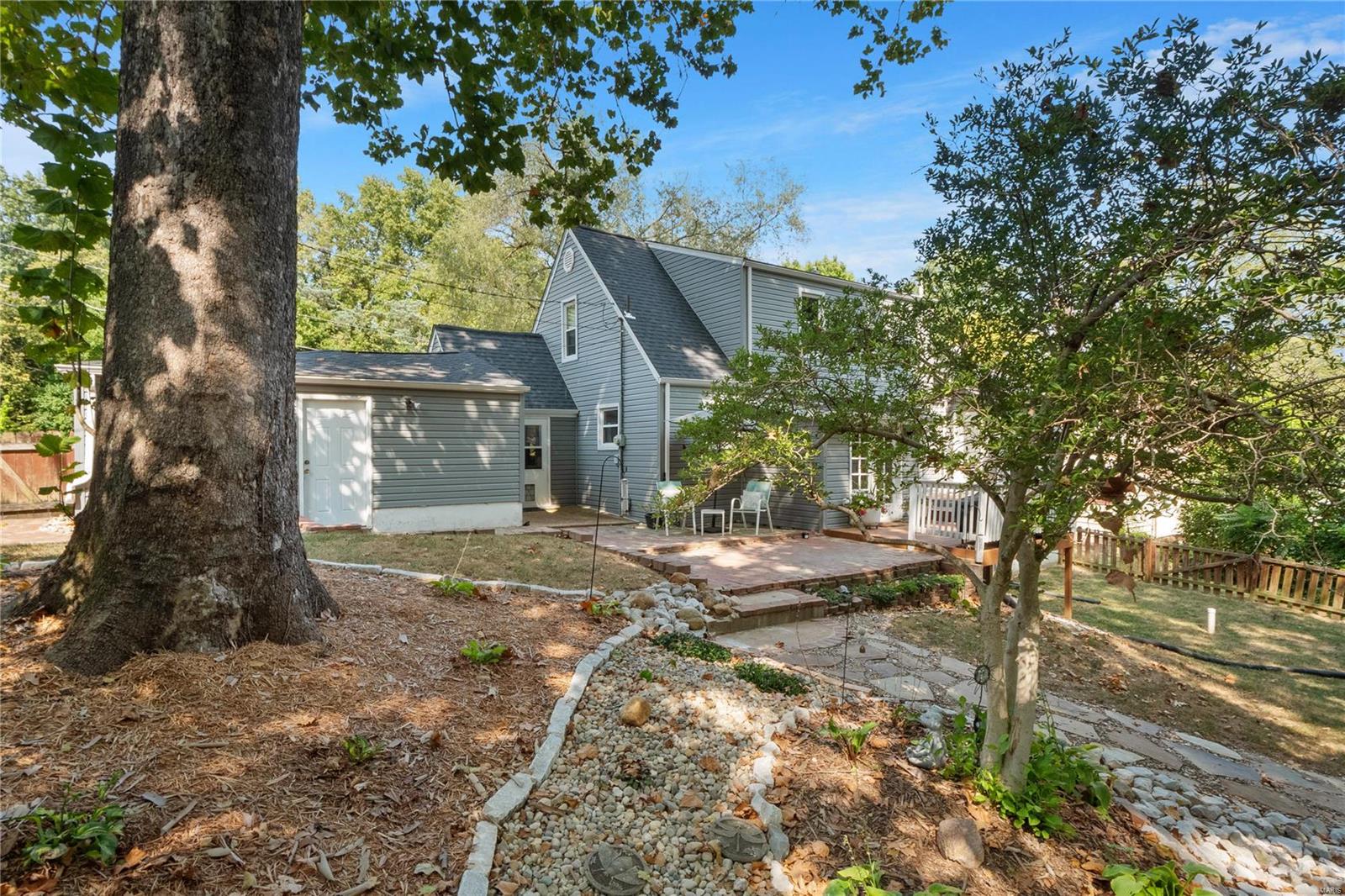 5 Hilldale Drive