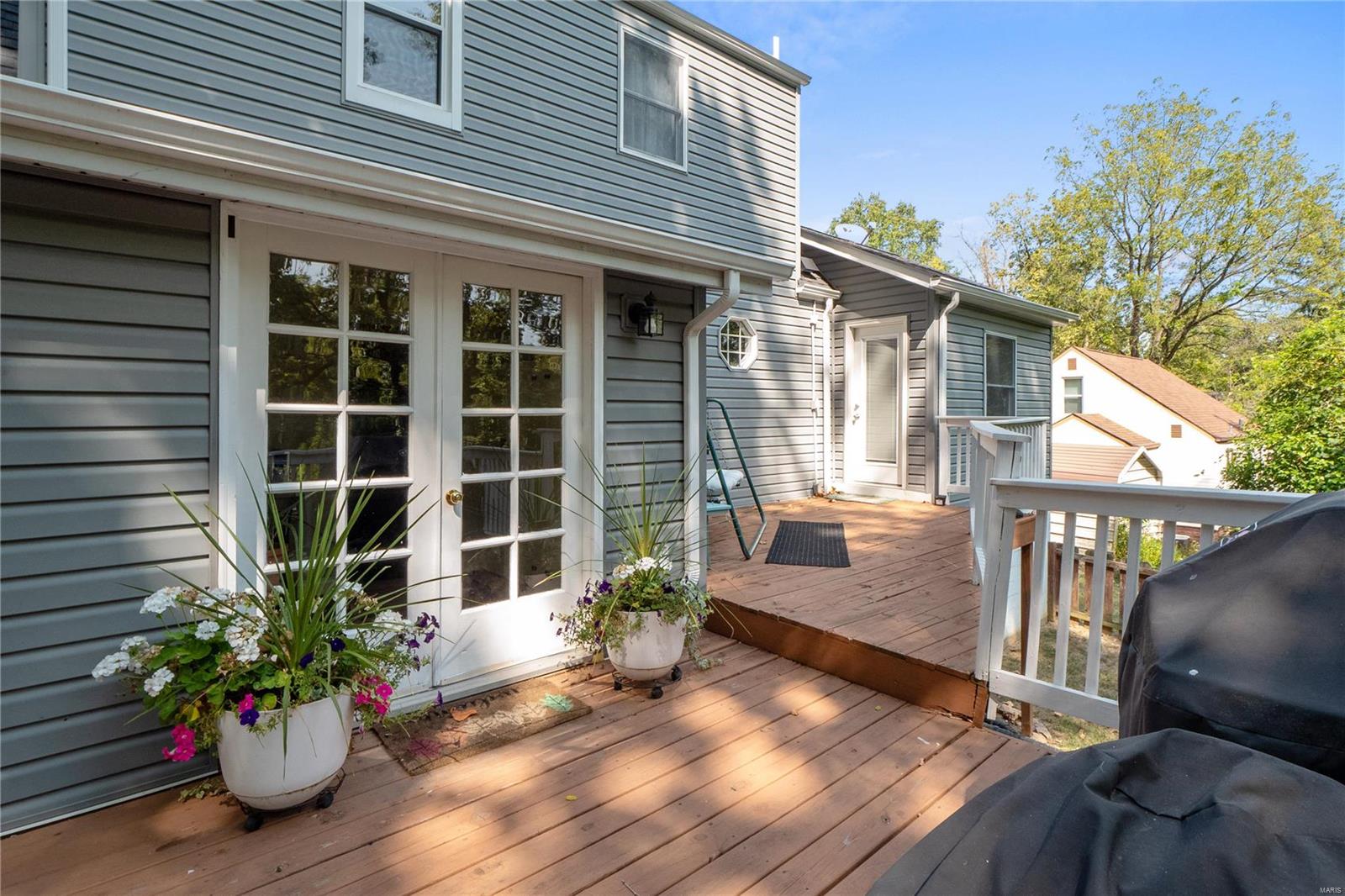 5 Hilldale Drive