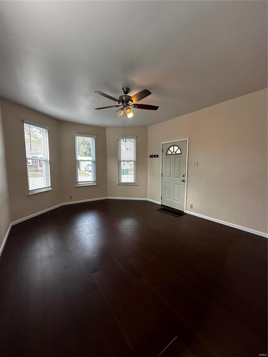 115 W 5th Street