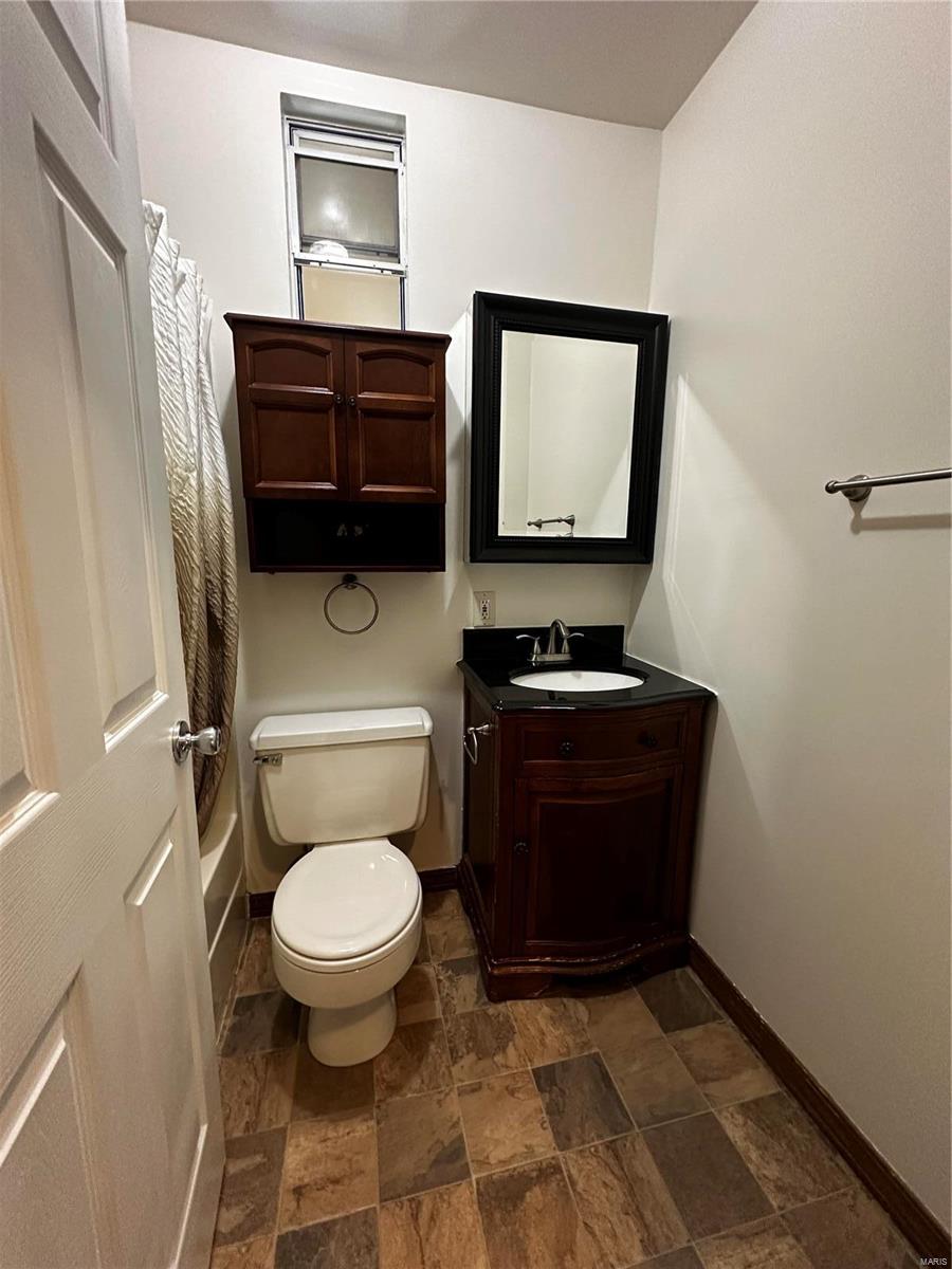 115 W 5th Street