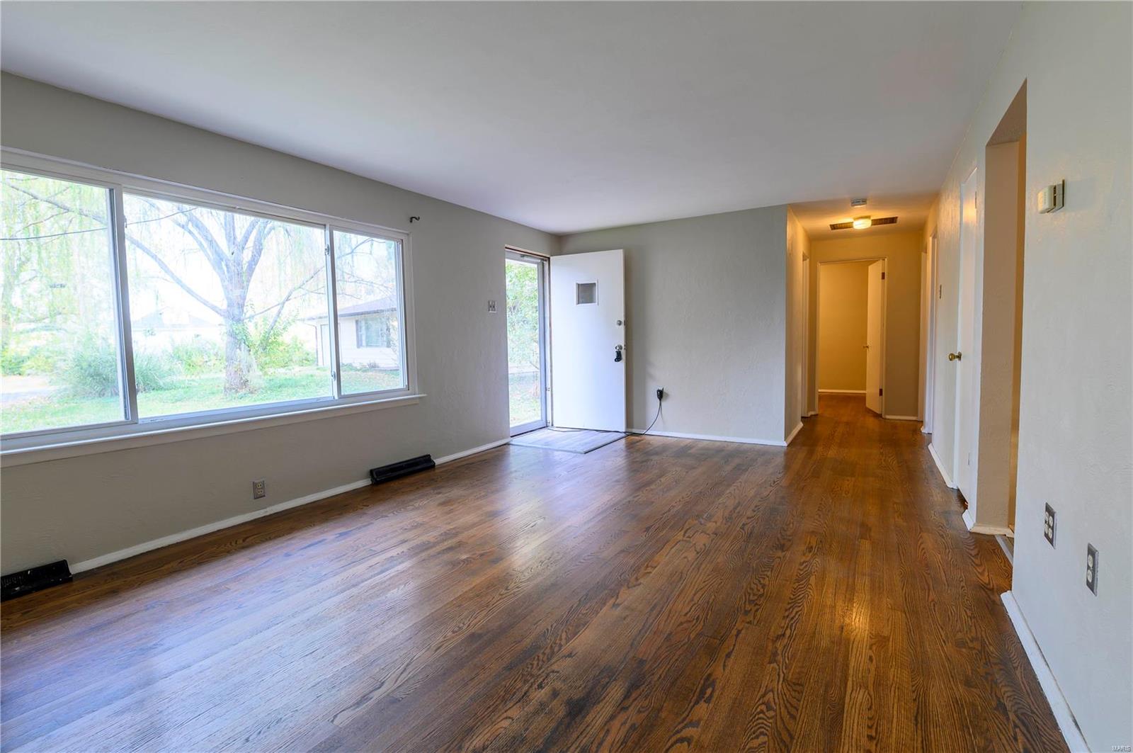 101 Glencoe Drive
