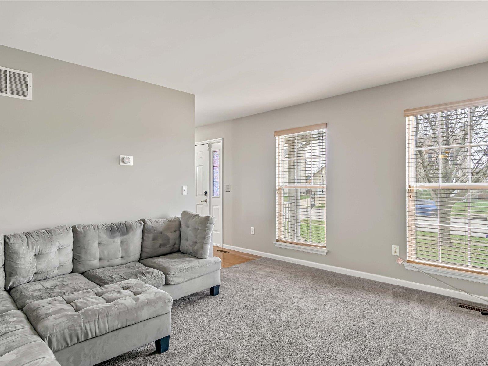6813 Wellington Valley Court