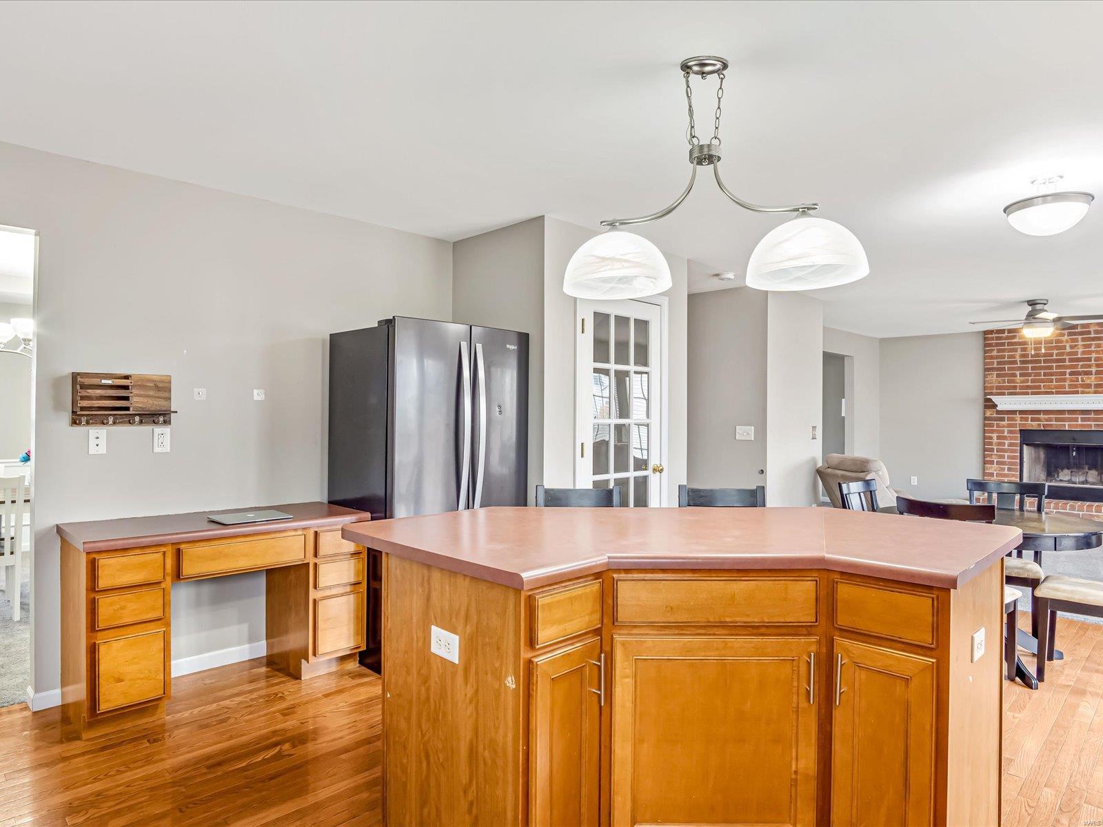 6813 Wellington Valley Court