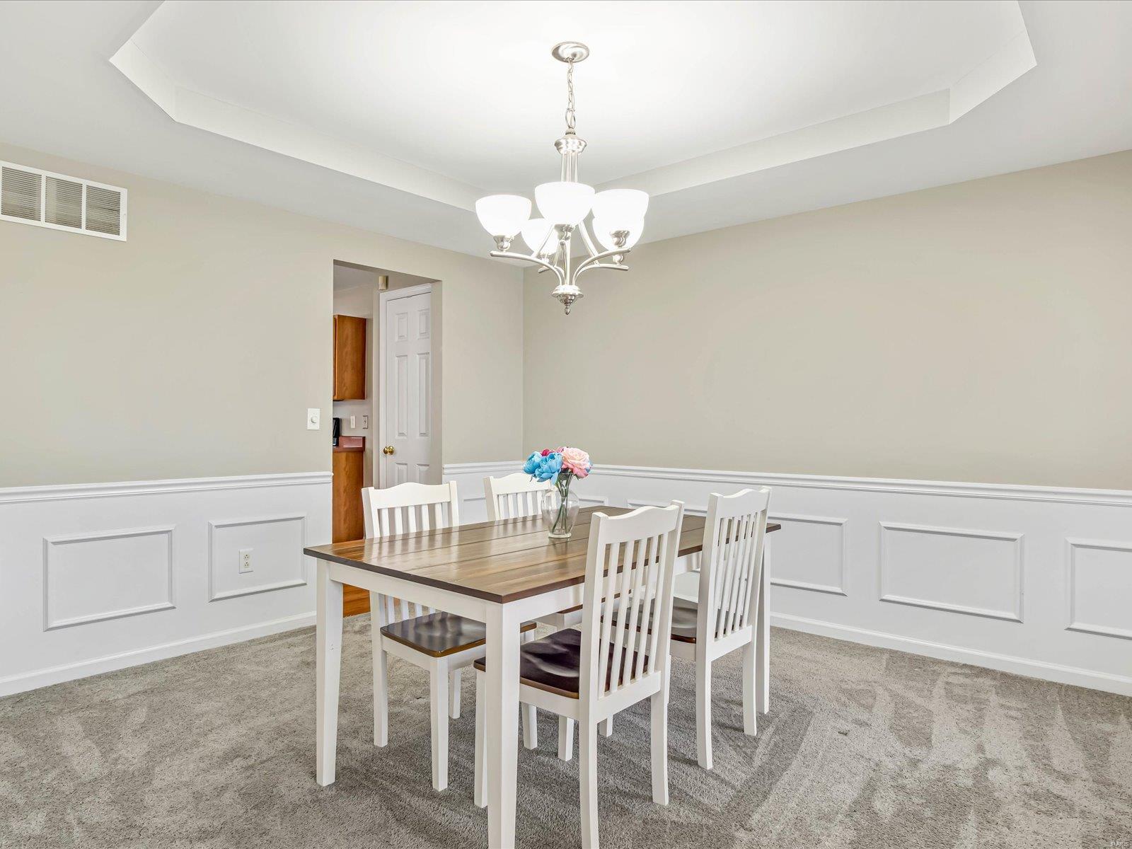 6813 Wellington Valley Court