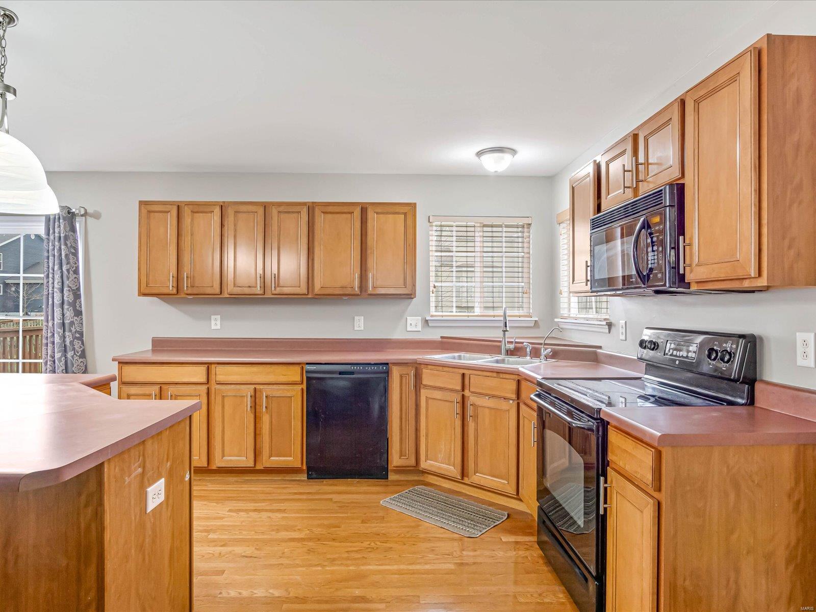 6813 Wellington Valley Court