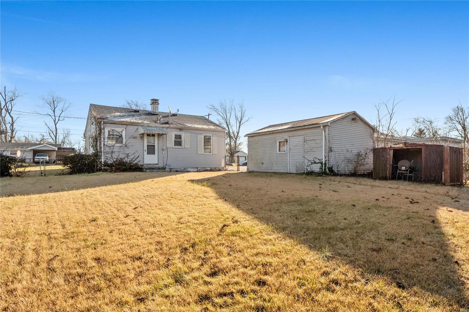 105 Cascade Drive