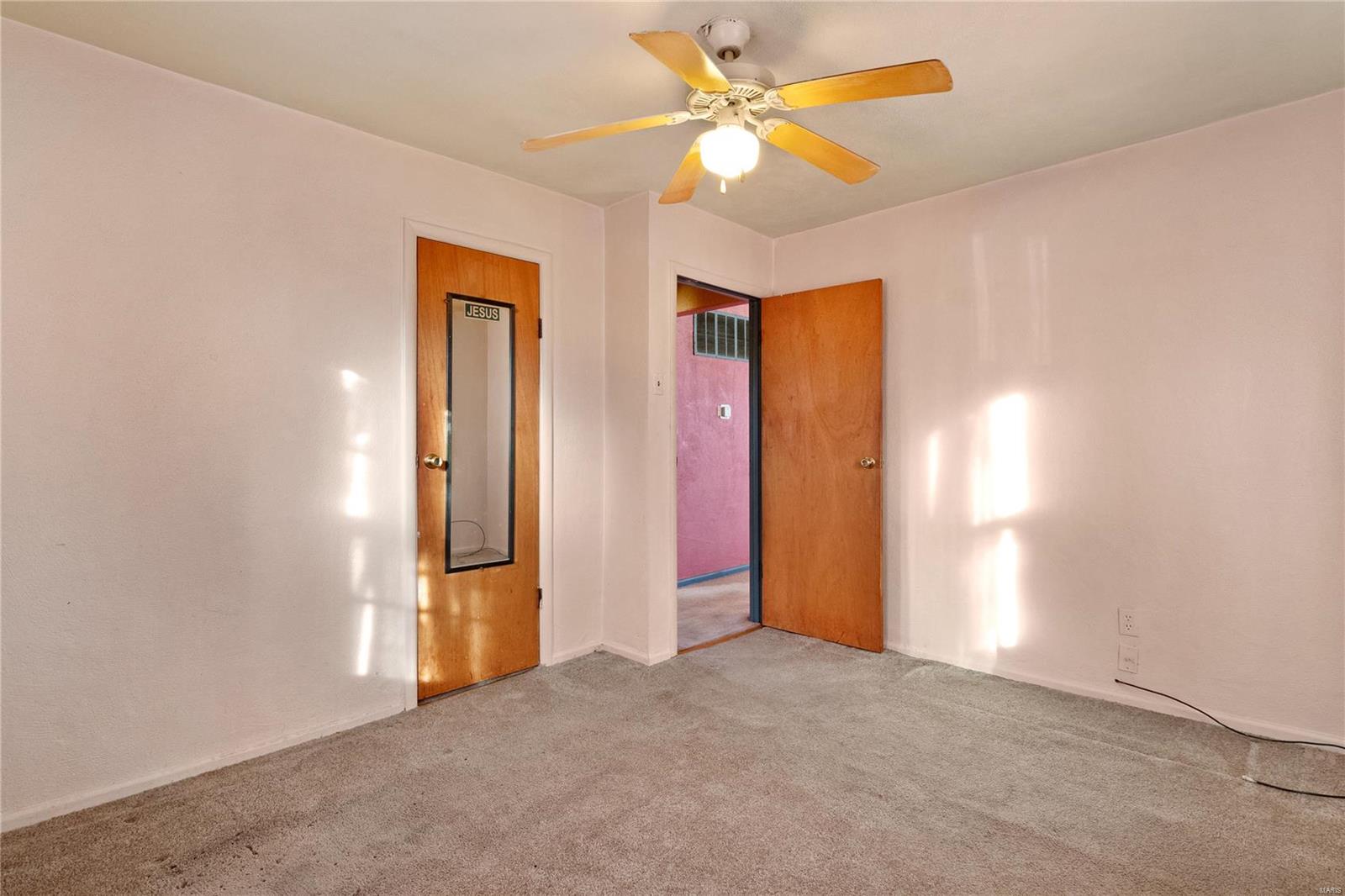 105 Cascade Drive