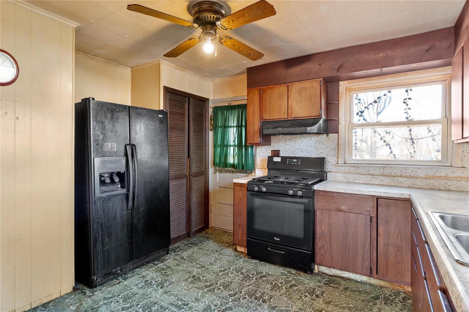 105 Cascade Drive