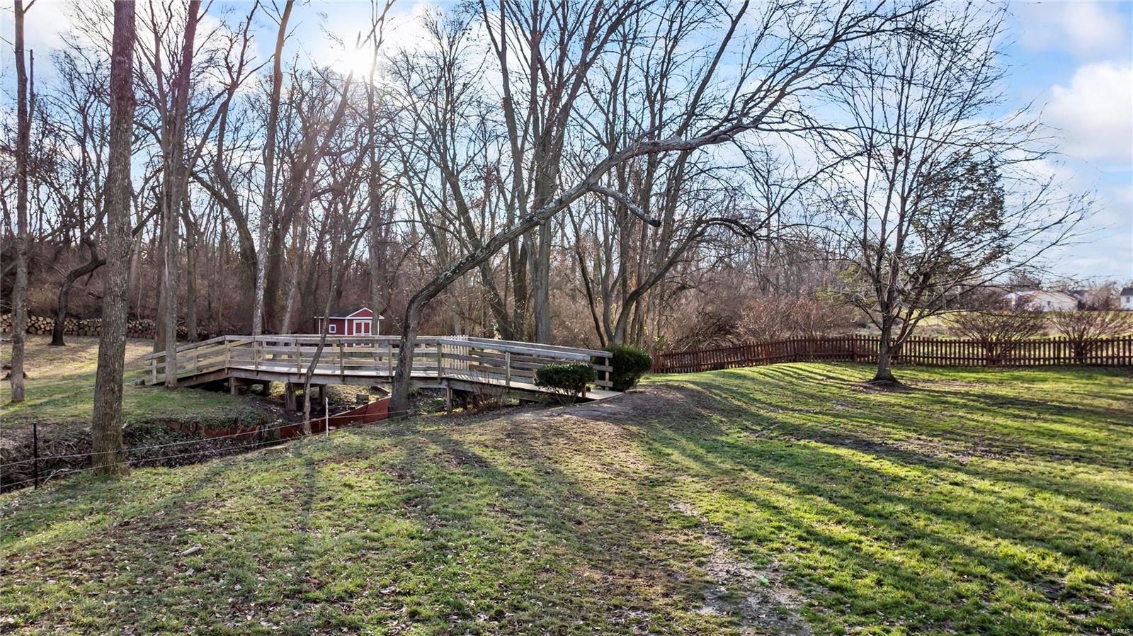 1273 Hillock Lane