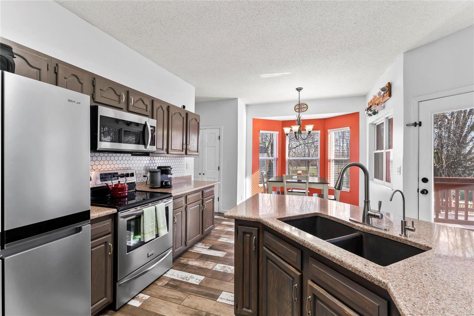 1273 Hillock Lane