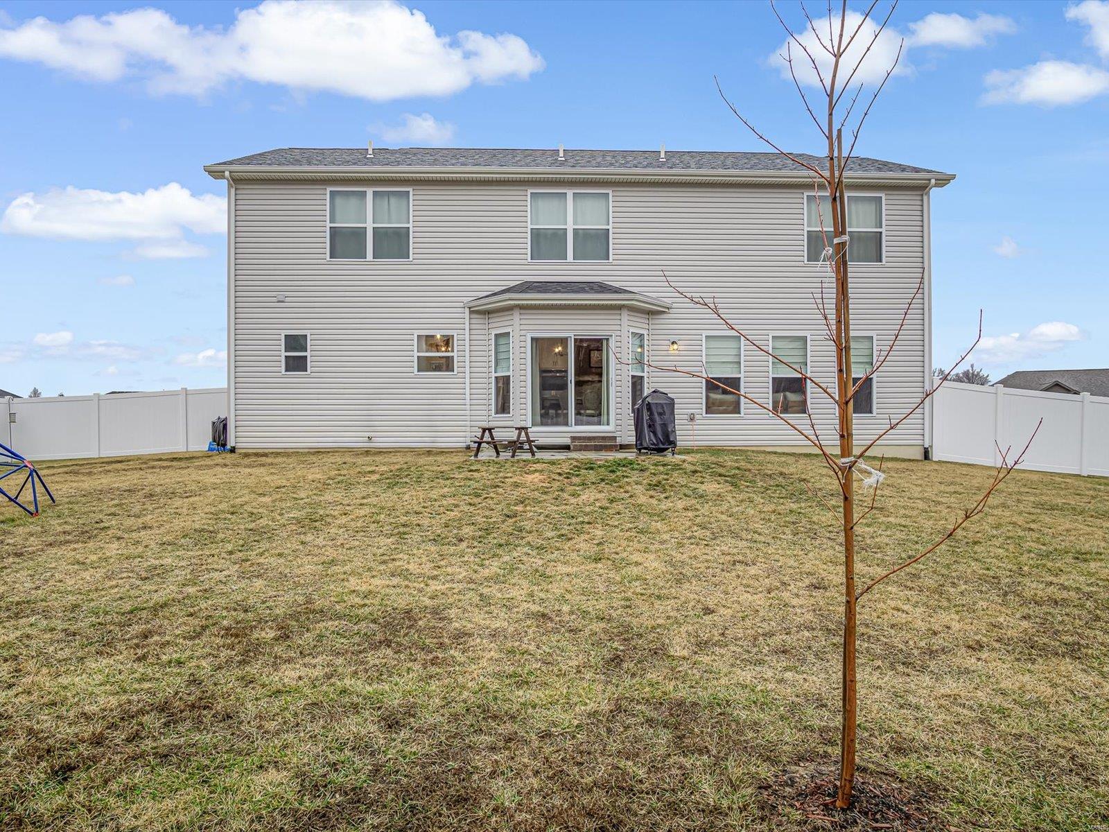 1452 Guilford Place