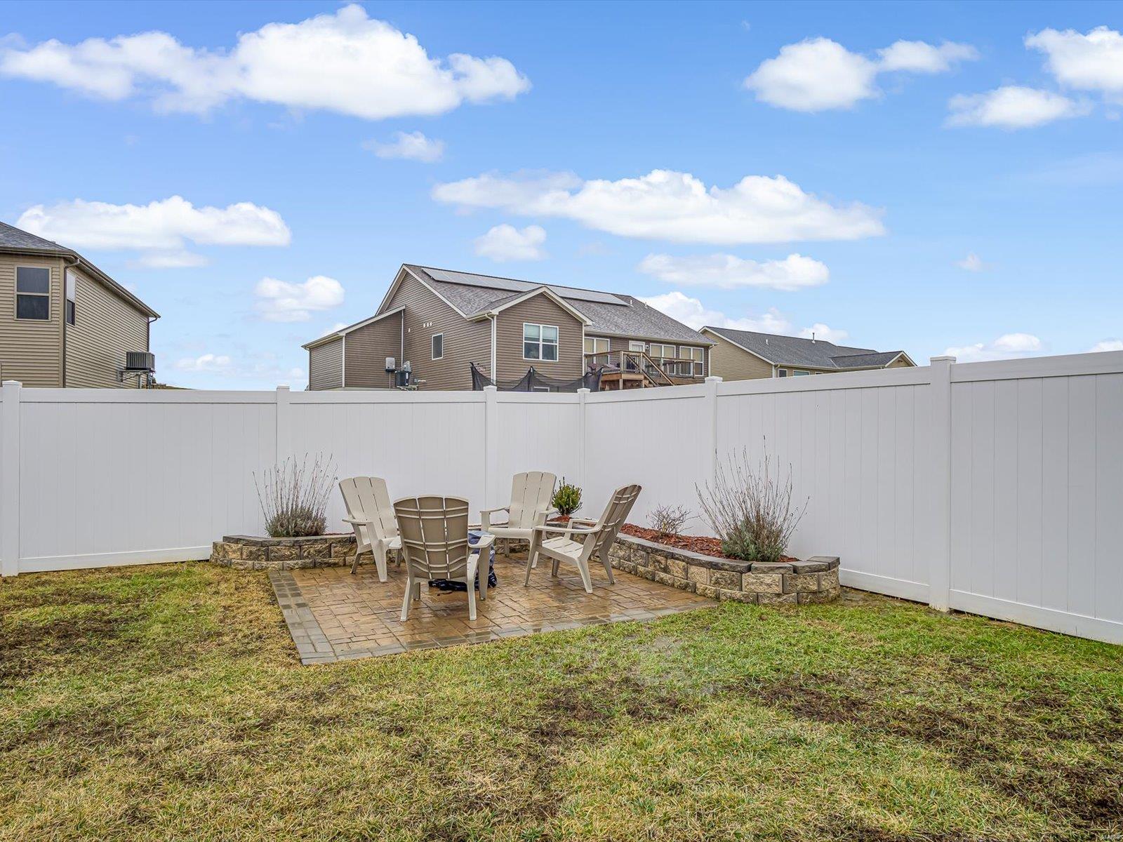 1452 Guilford Place