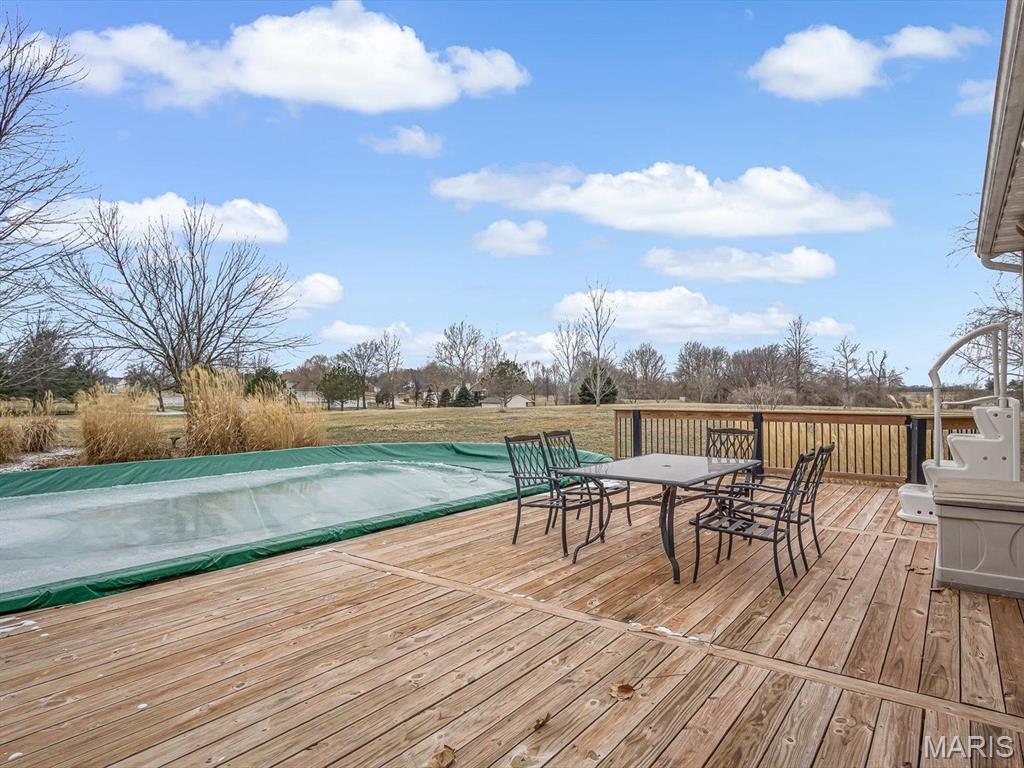 980 Country Pointe Lane