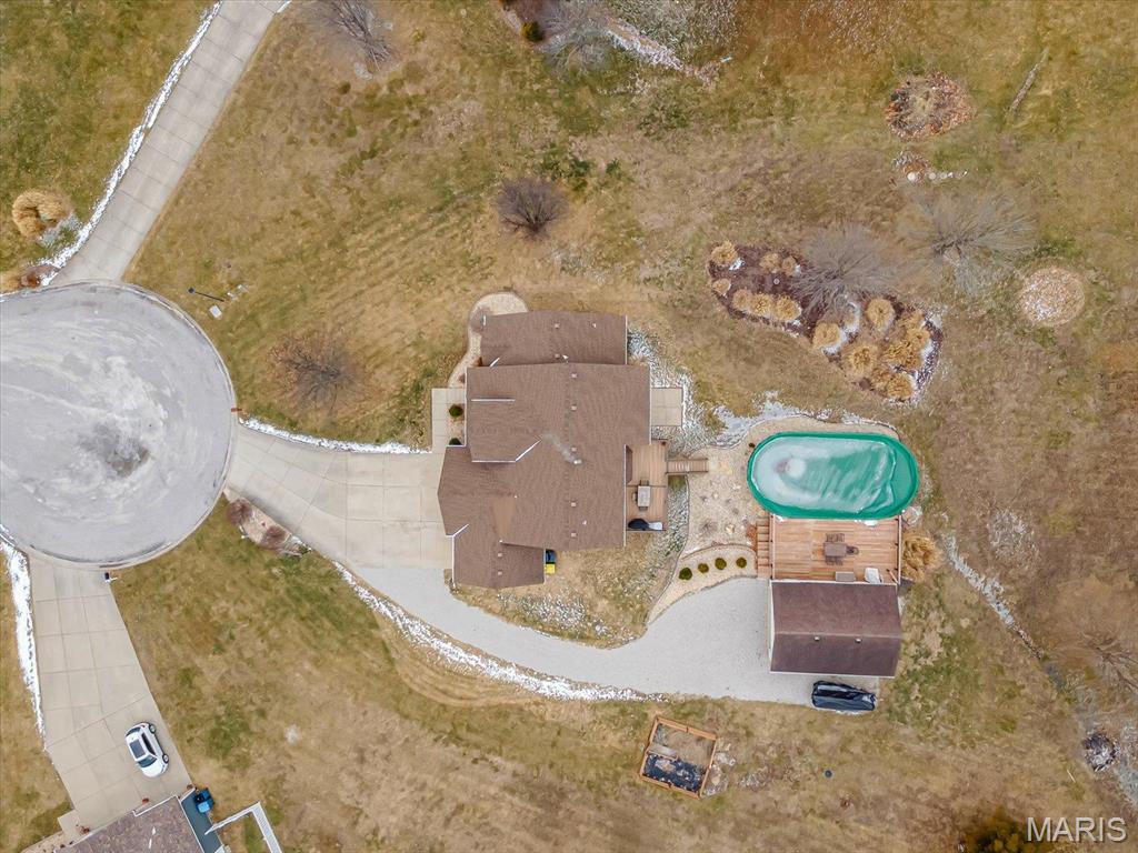 980 Country Pointe Lane