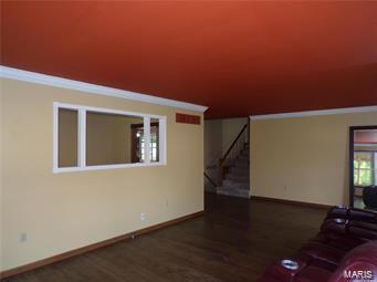 4017 Central Lane