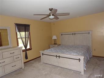 4017 Central Lane