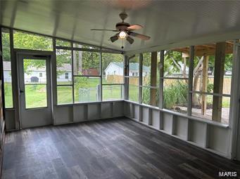 4017 Central Lane